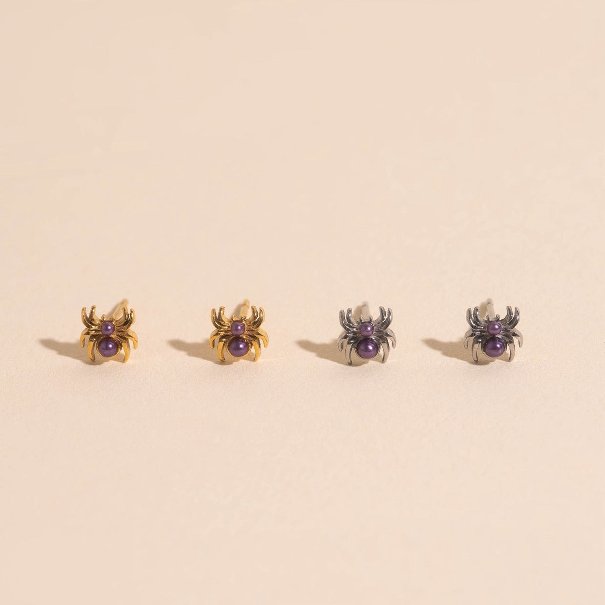 Spider Pearls Tiny Stud Earrings