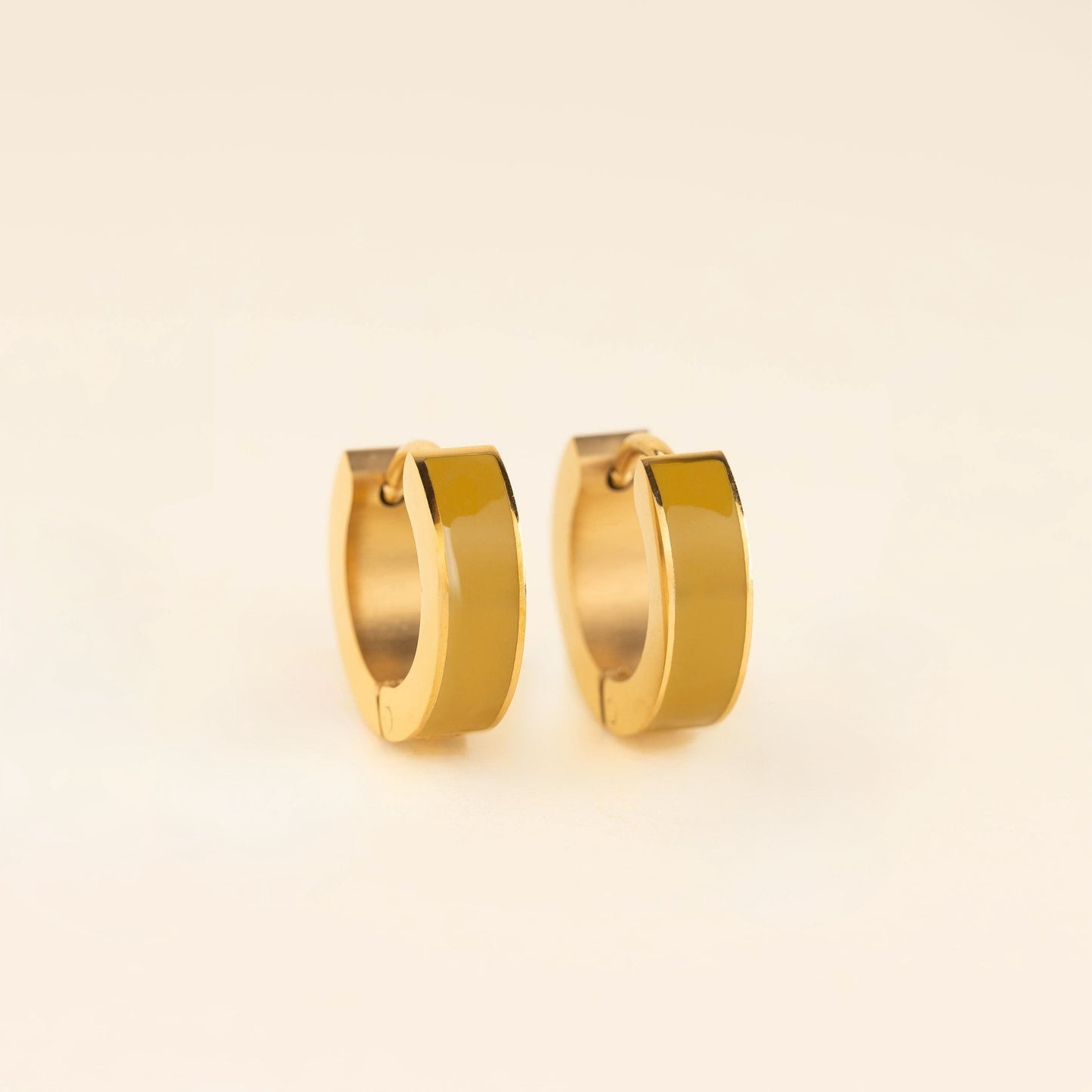 Color Chunky Huggie Hoop Earrings