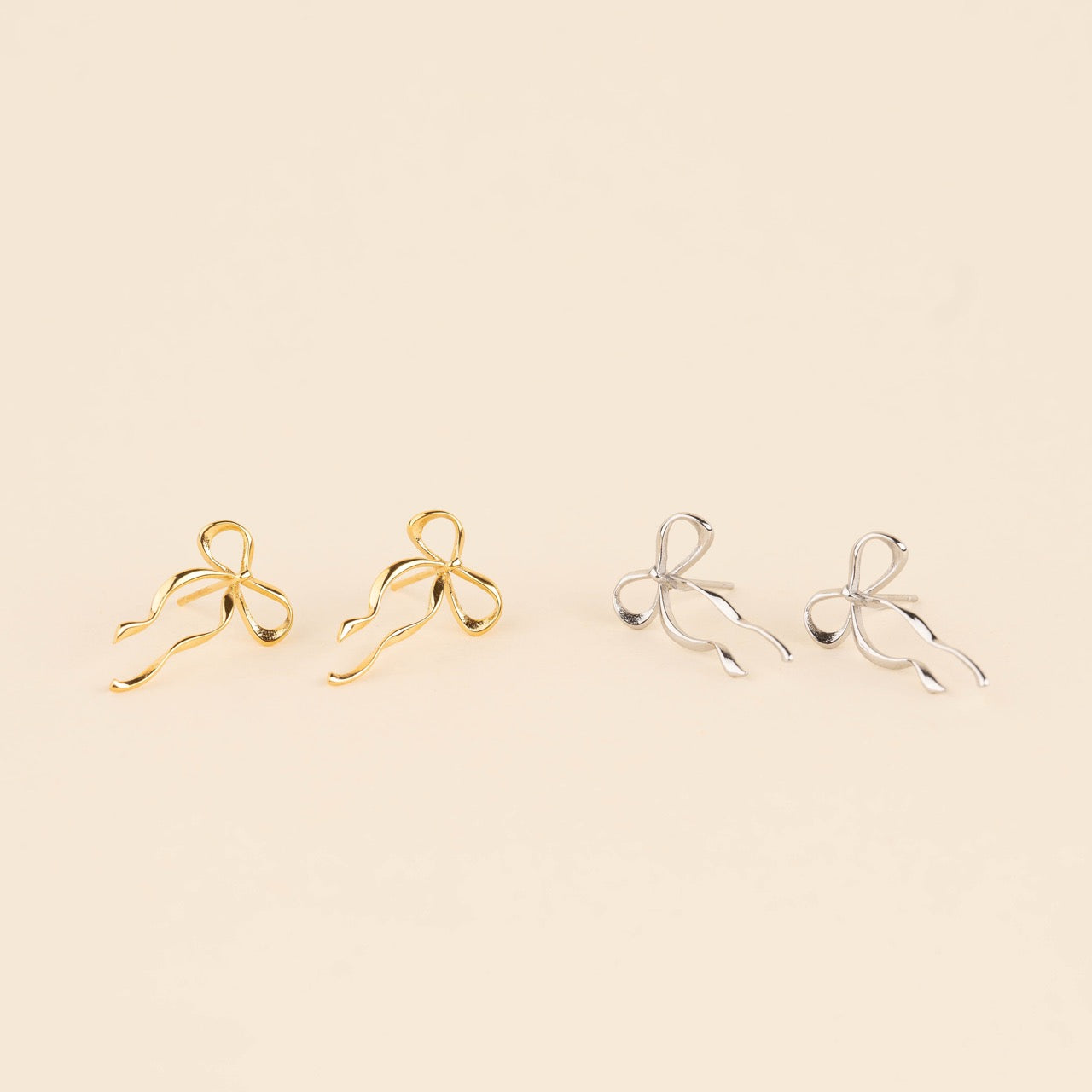 Dainty Bow Stud Earrings