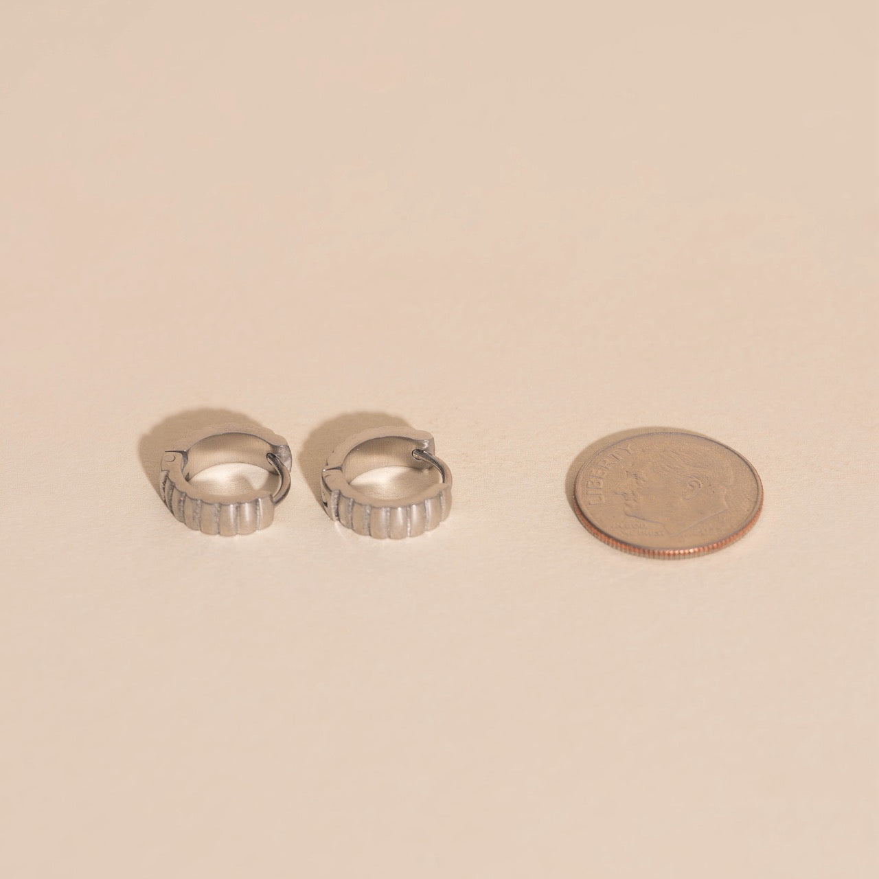 Scalloped Chunky Huggie Hoop Earrings