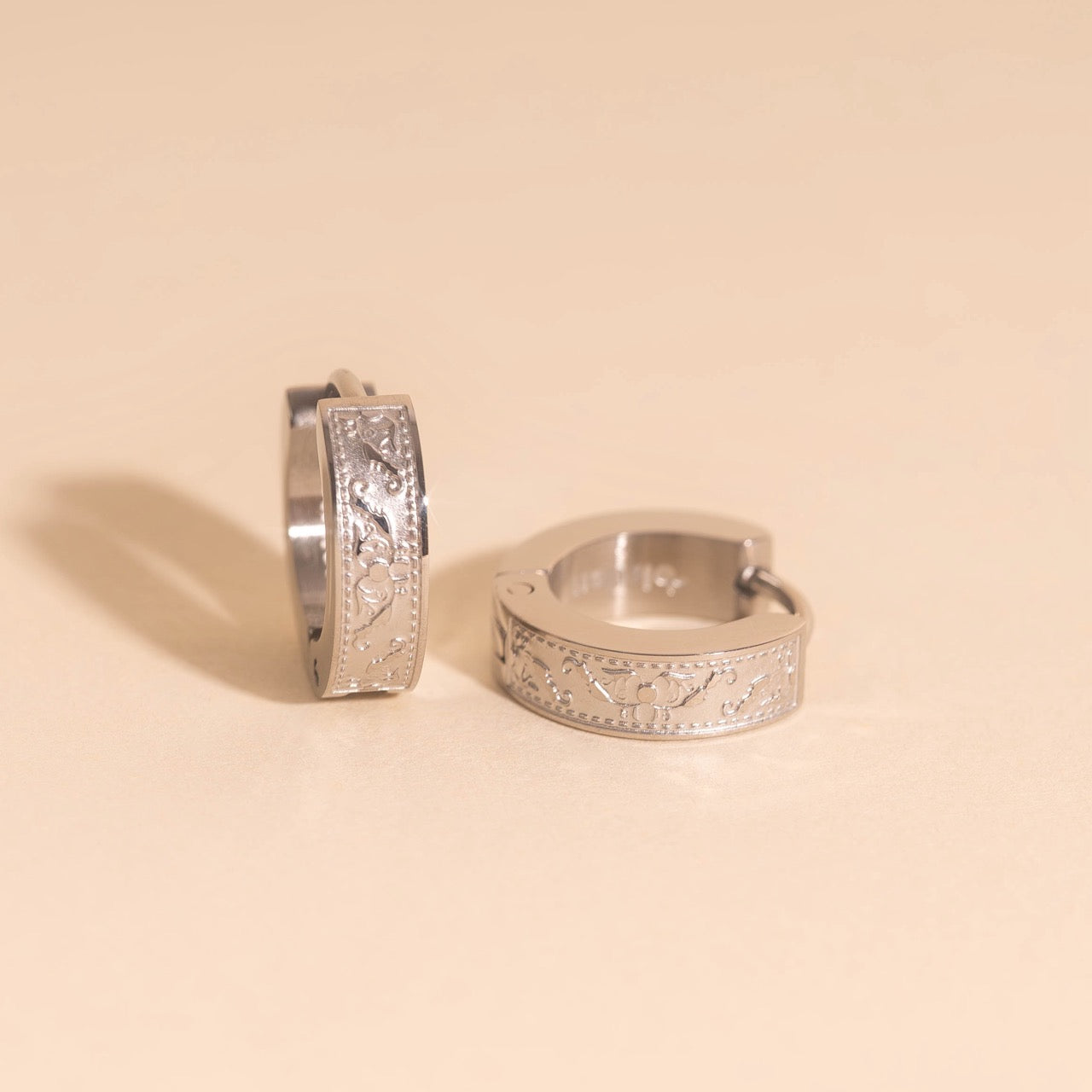 Paisley Chunky Huggie Hoop Earrings