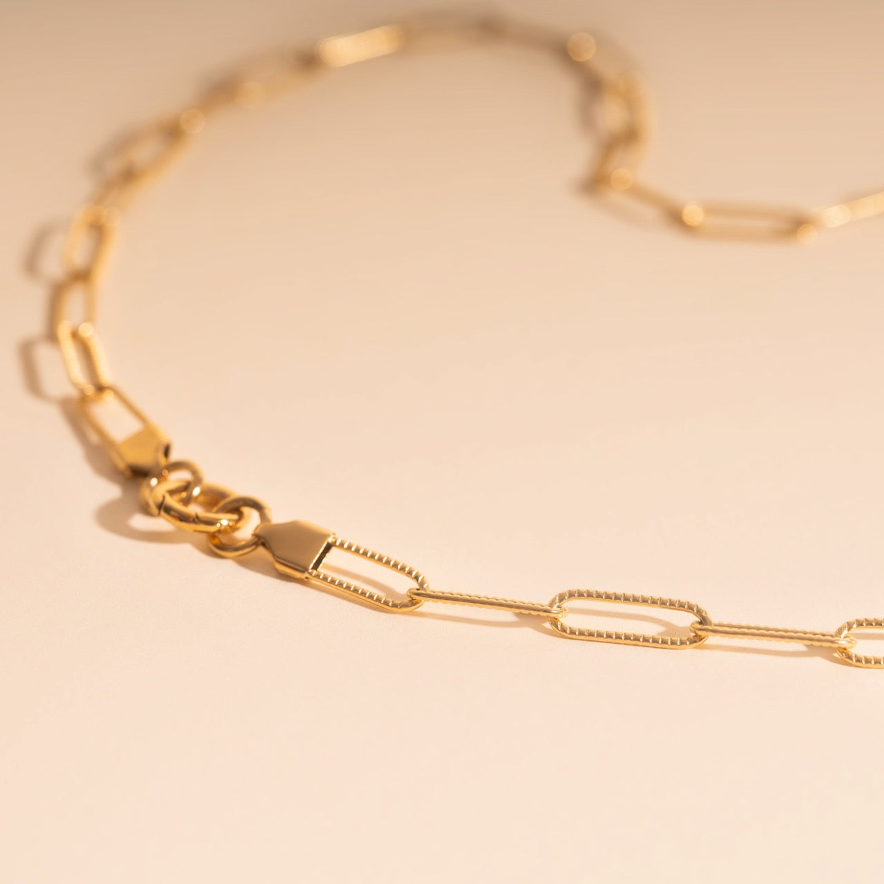 Textured Paperclip Necklace