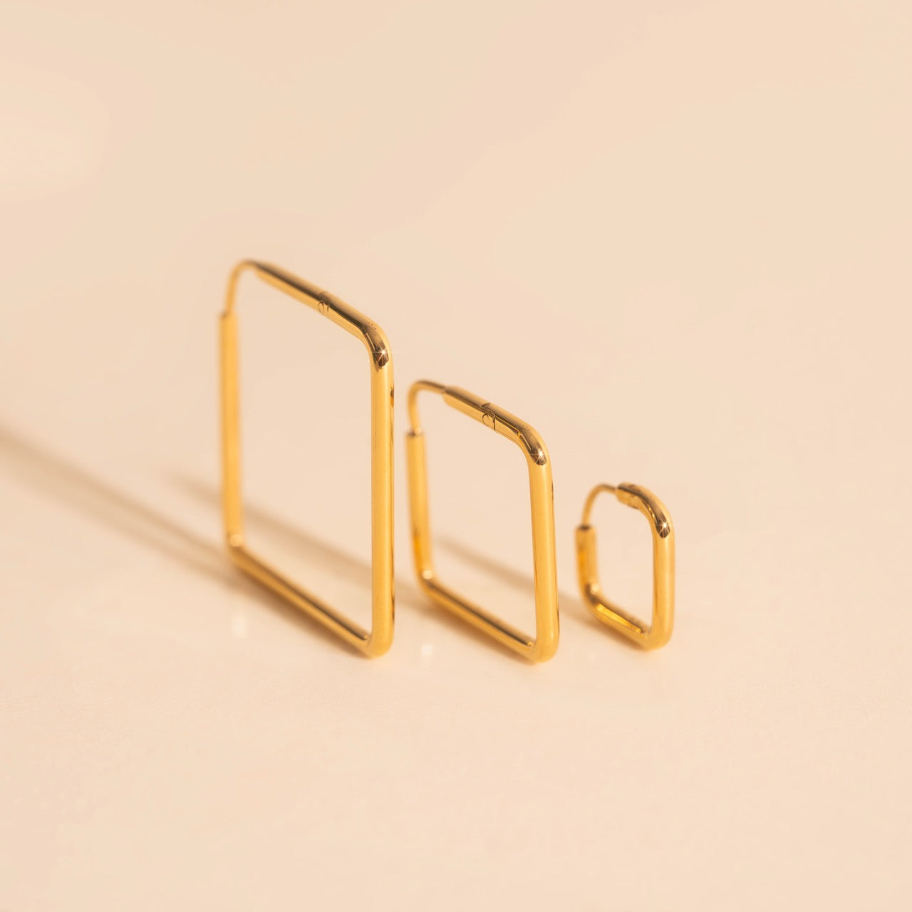 Diamond Rounded Huggie Hoop Earrings