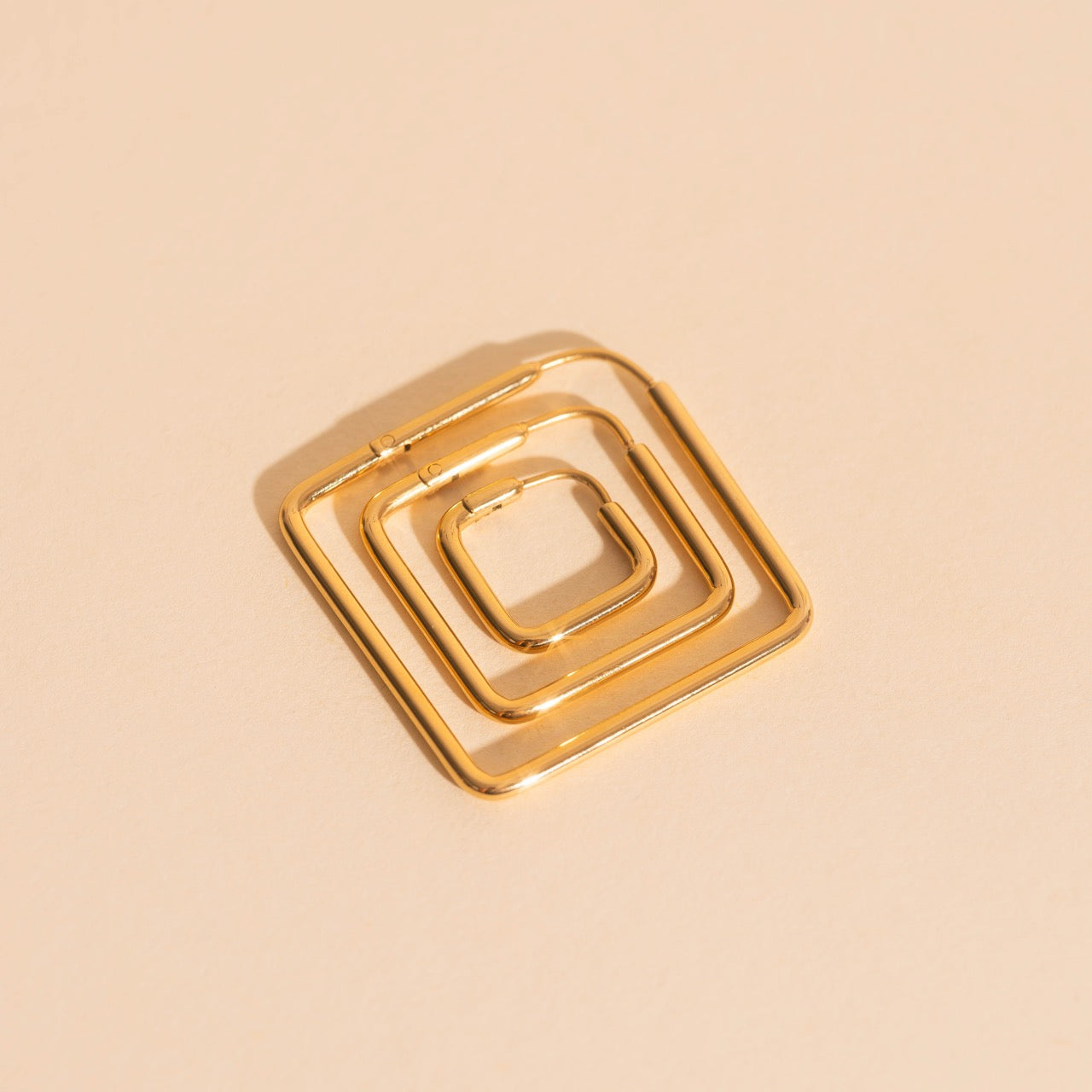 Diamond Rounded Huggie Hoop Earrings