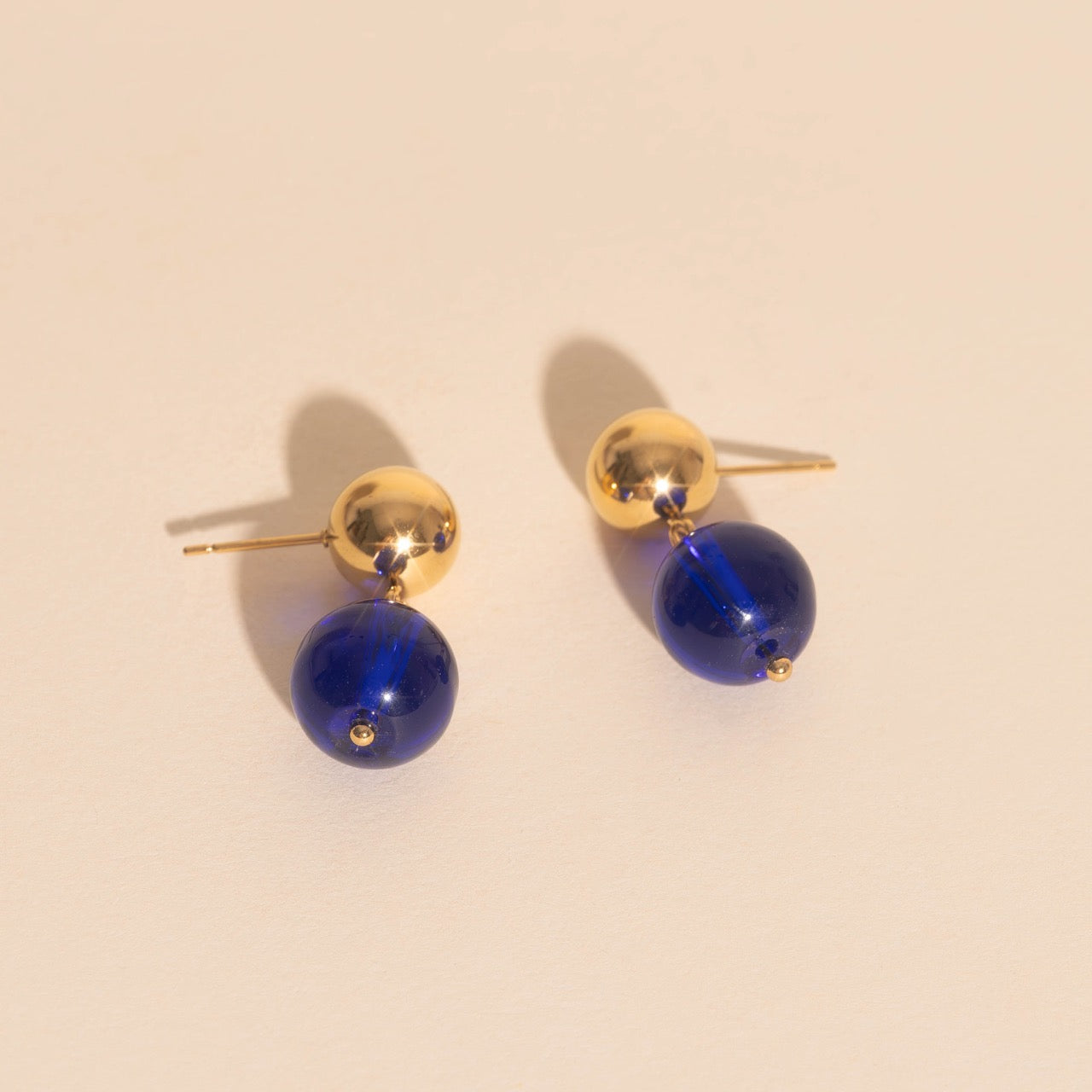 Bubble Bobber Stud Earrings