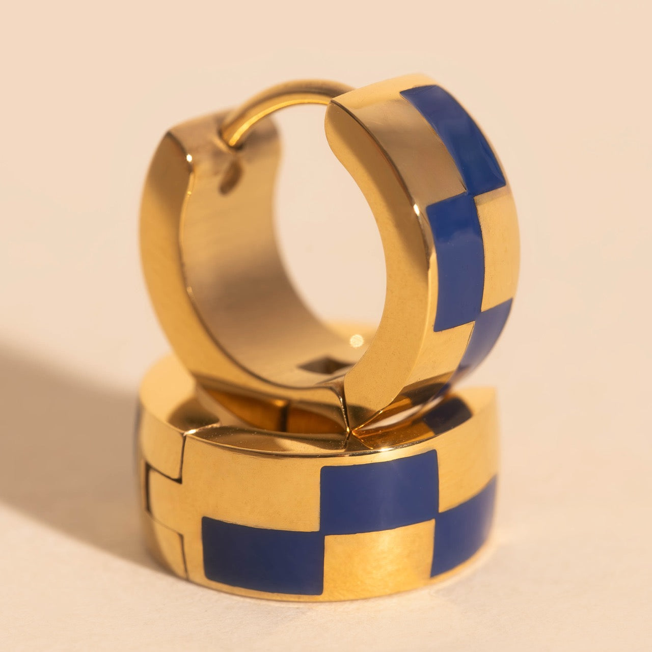 Checkered Rounded Super Chunky Huggie Hoop Earrings