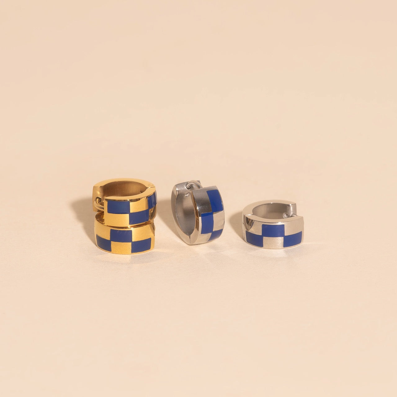 Checkered Rounded Super Chunky Huggie Hoop Earrings