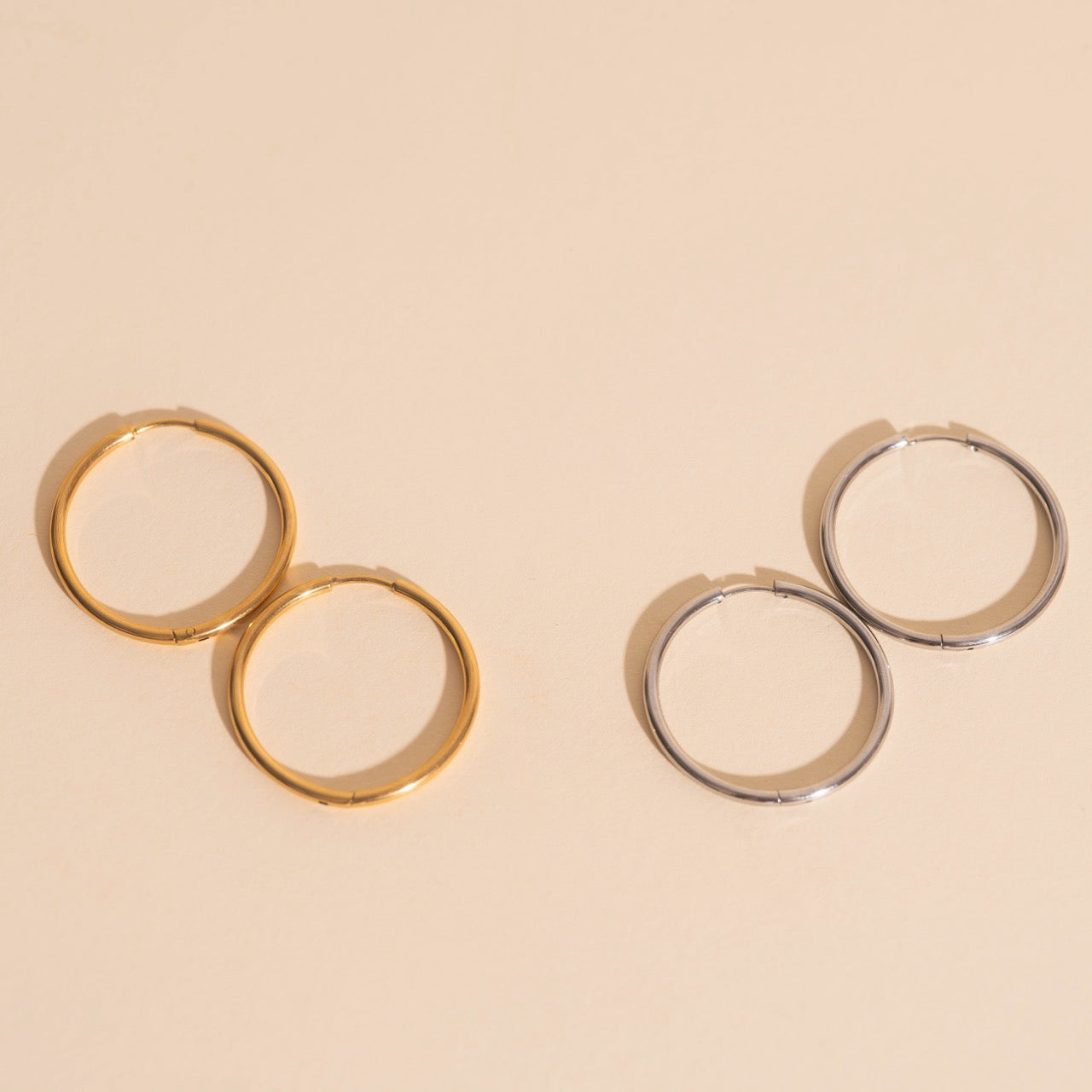 Titanium Circle Rounded Huggie Hoop Earrings - FeatherTUFF™