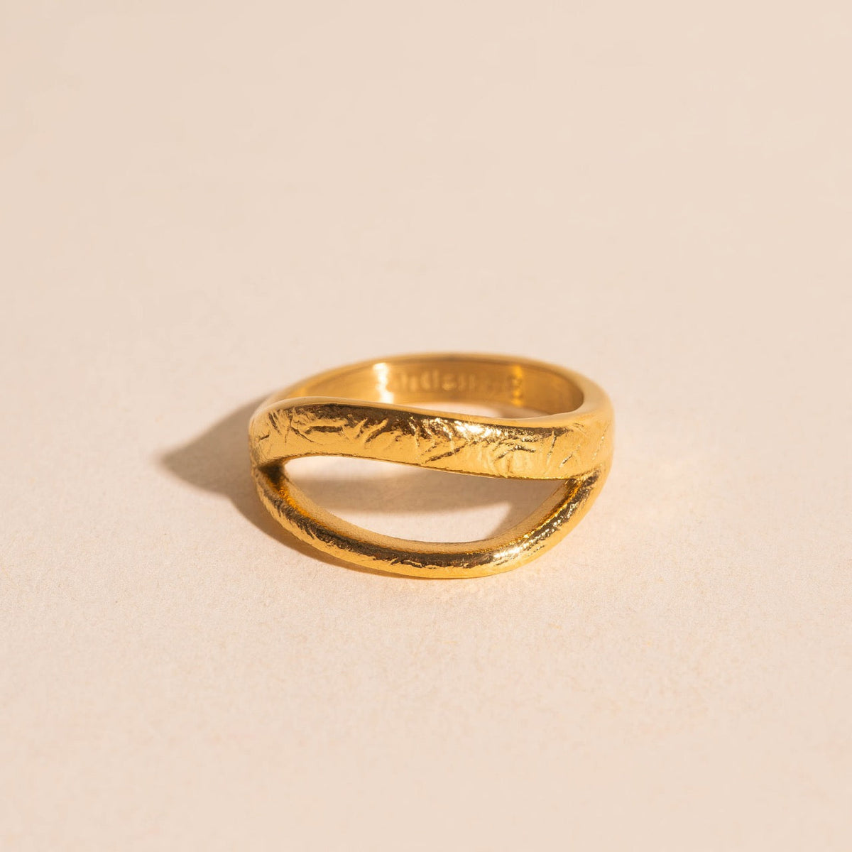Cosmic Rift Ring
