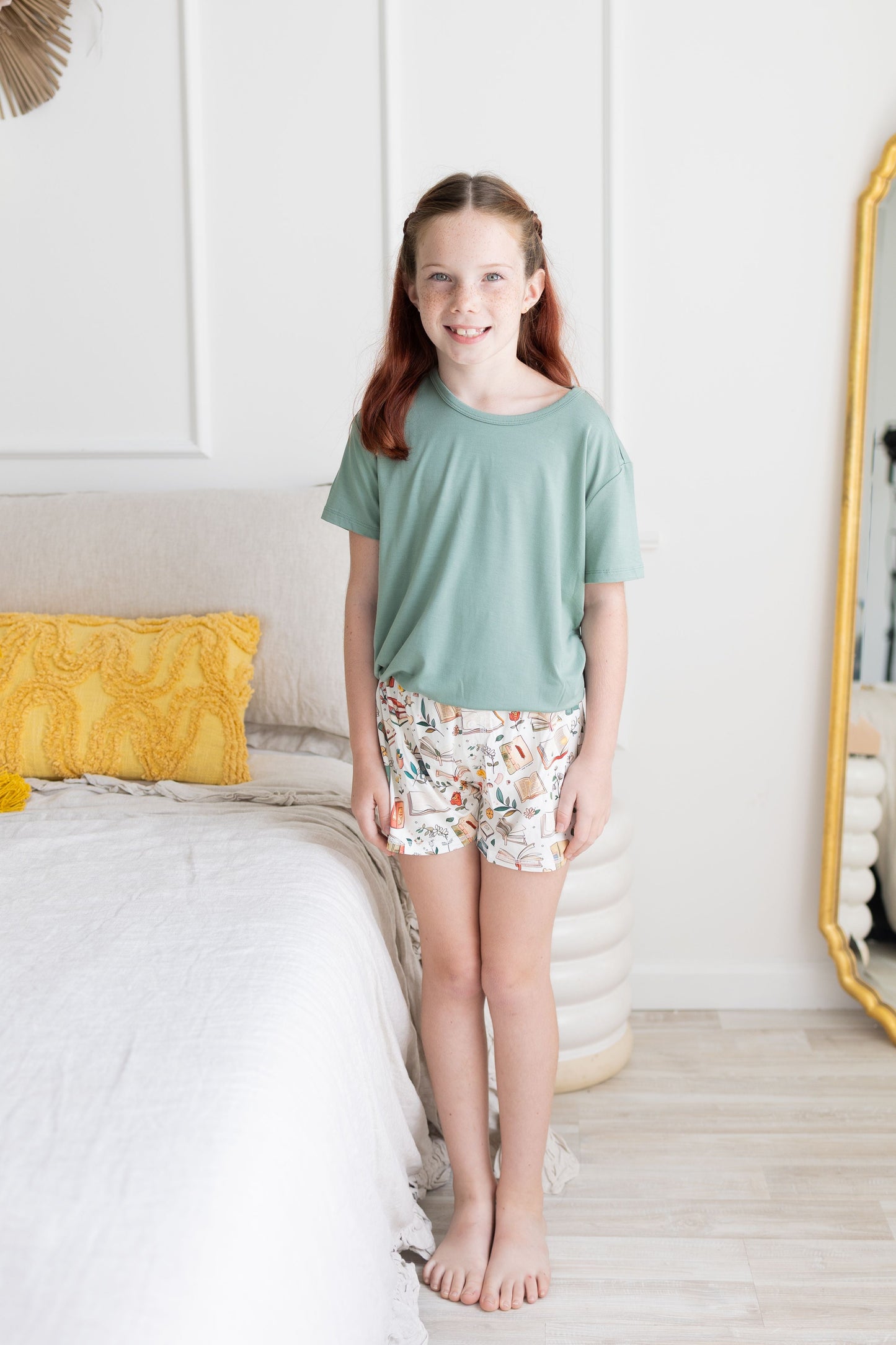 Book Club Short Youth Set