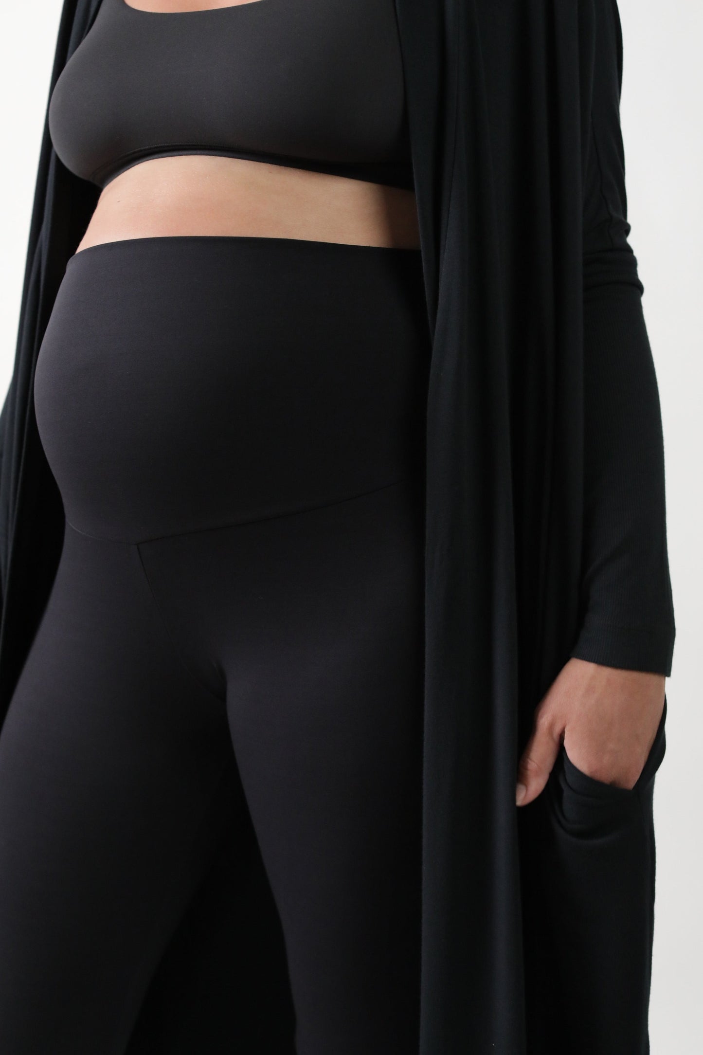 GOLDIE || LONG SLEEVE LOUNGEWEAR MATERNITY ROBE