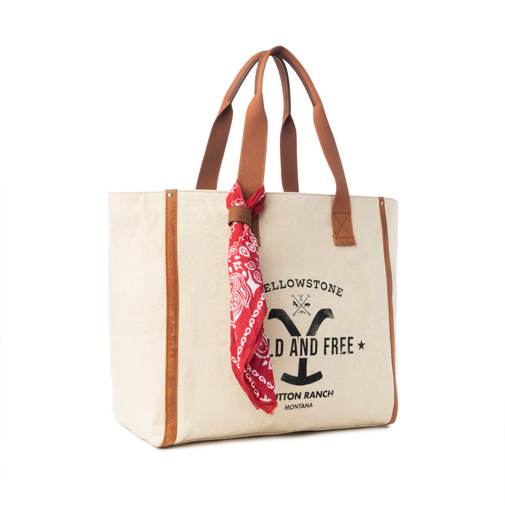 Yellowstone Ivory Creek Weekender Bag with Scarf