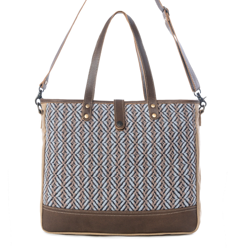 Exquisite Move Weekender Bag