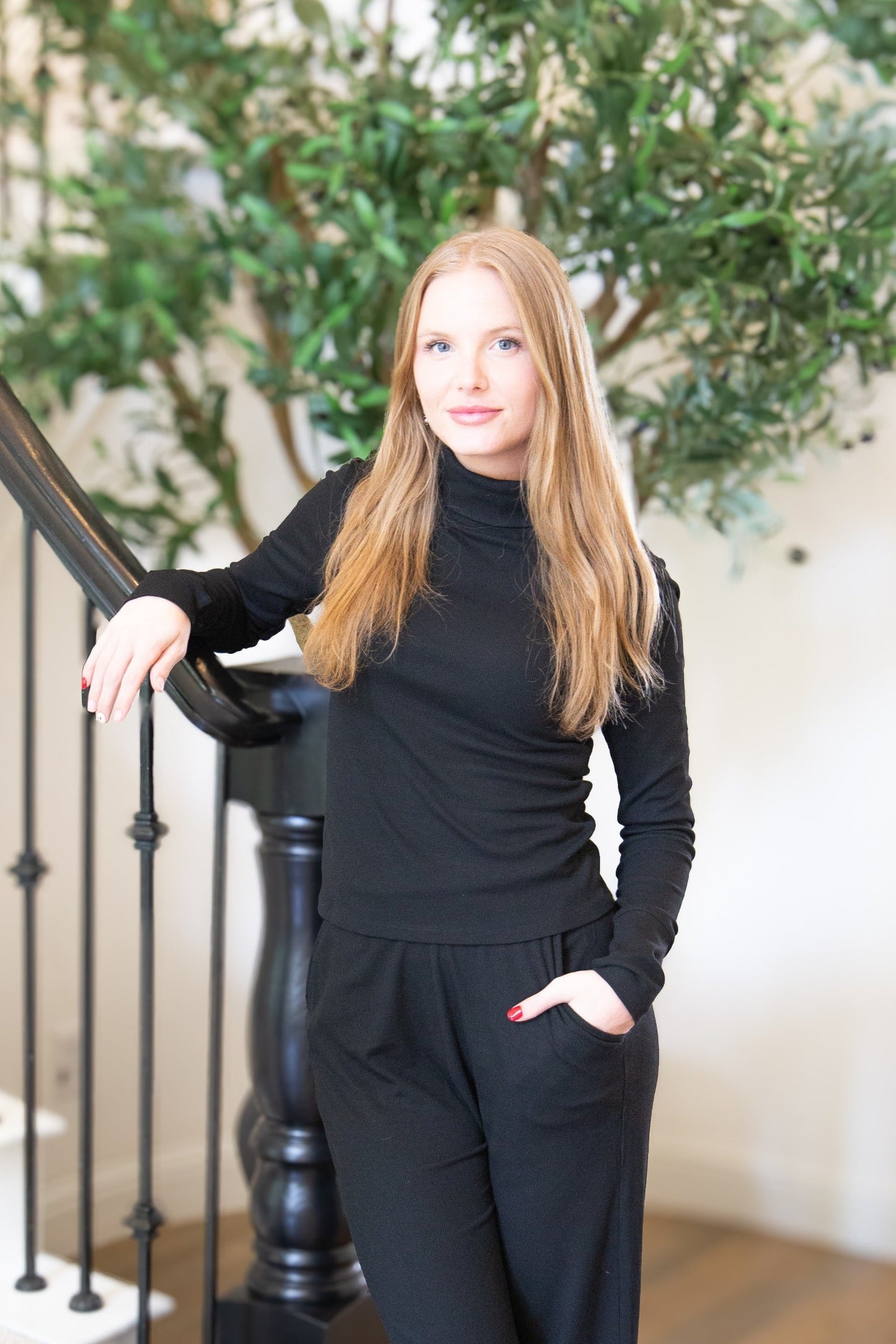 Ribbed Mock Neck, Black