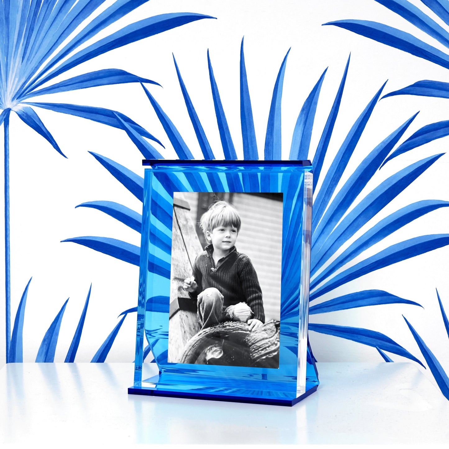 Sapphire Acrylic Retro Frame