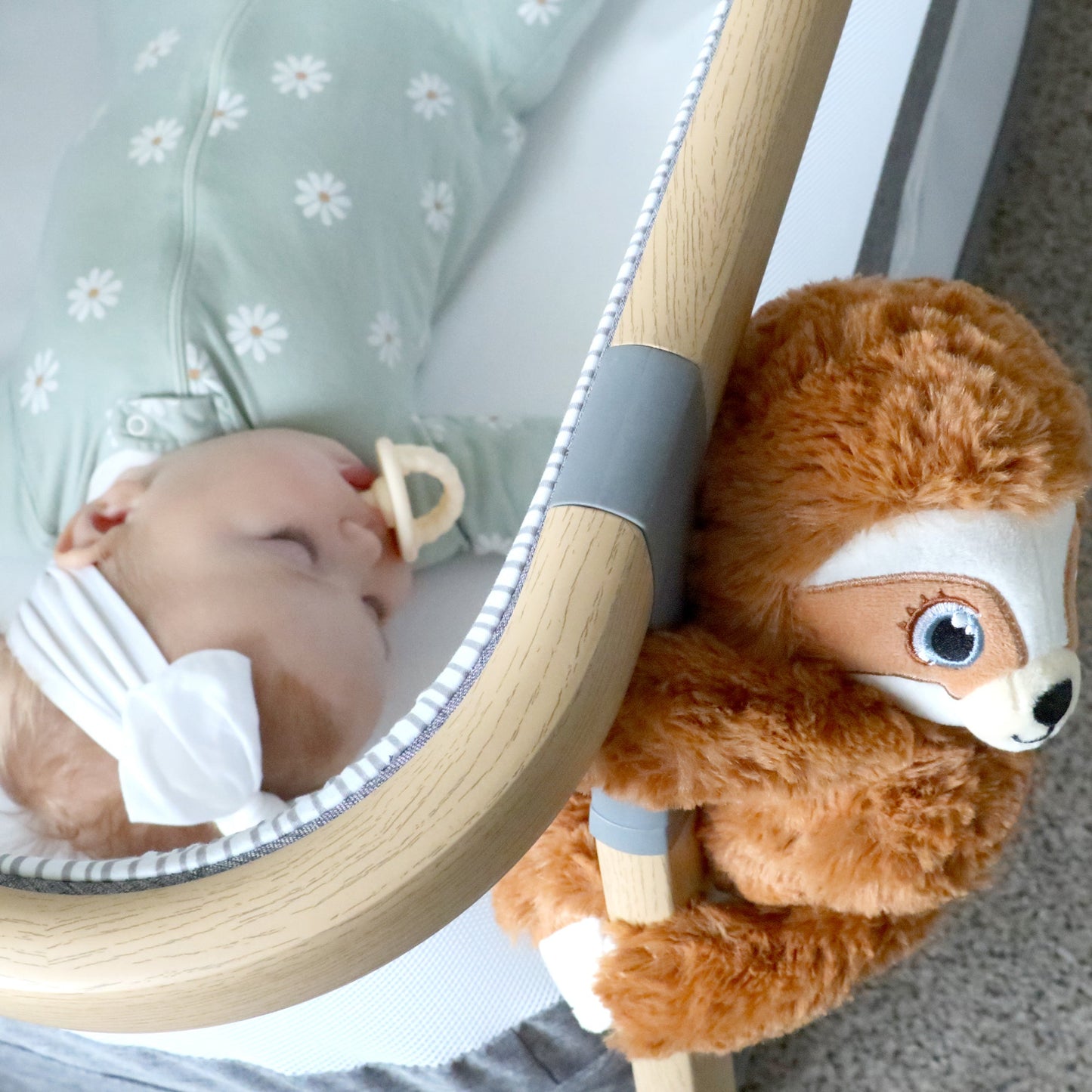 Baby Shusher Sloth – Plush Sound Machine with Real Shushing Sound & Smart Cry Detection