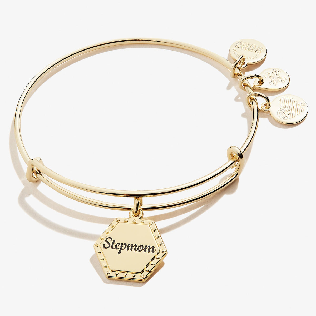 Stepmom 'You're In My Heart Forever' Charm Bangle