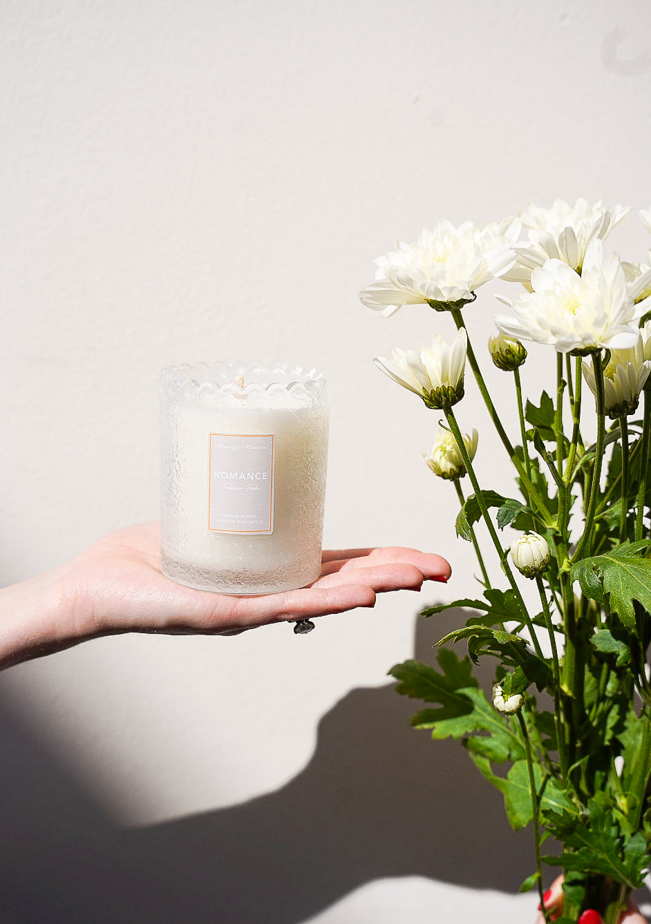 Romance Tahitian Tonka Natural Candle 8oz Kaia Collection