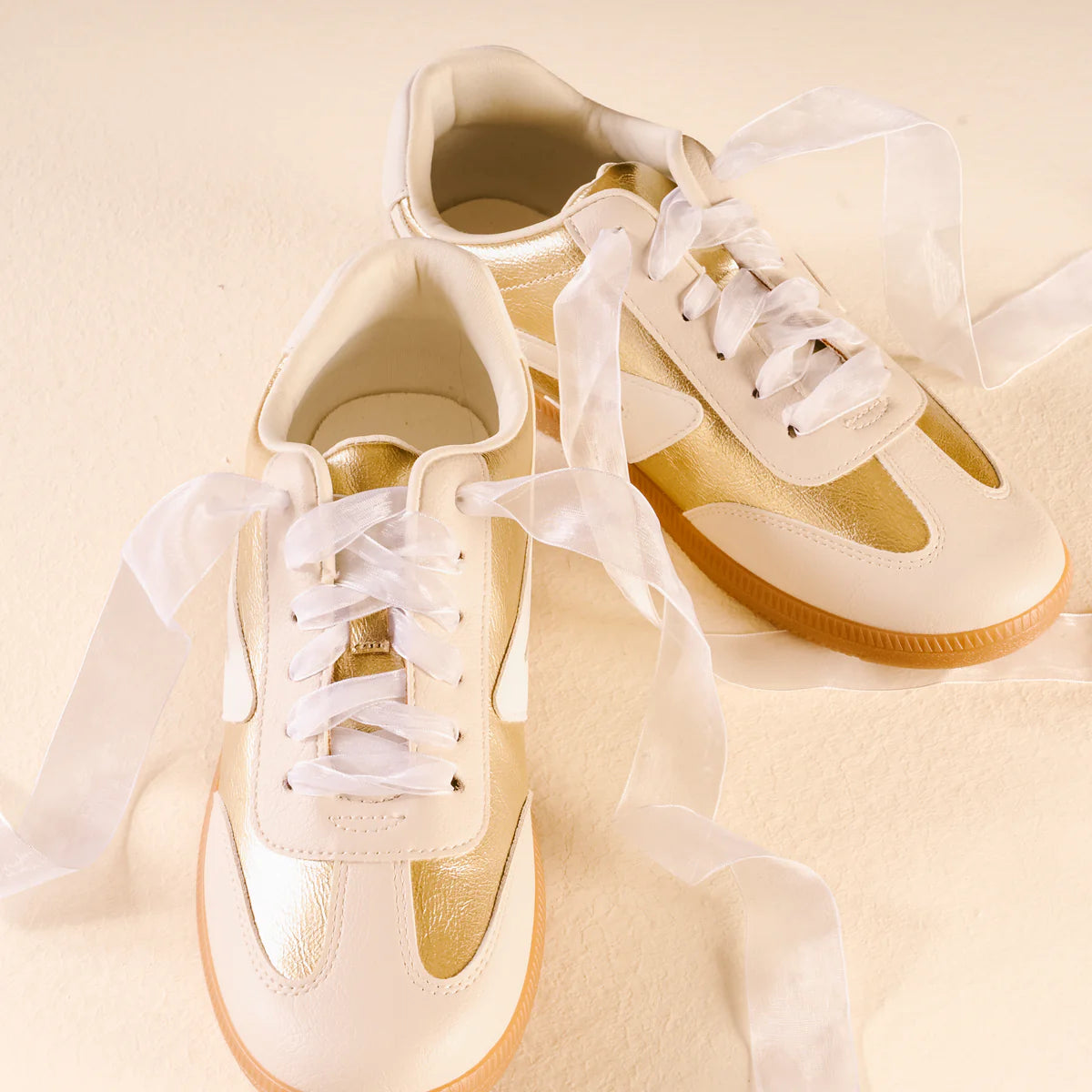 Sheer Step It Up Shoelaces – White | Boutique Sneaker Laces