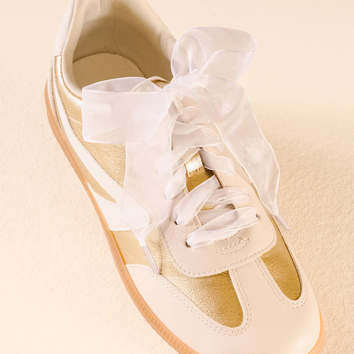 Sheer Step It Up Shoelaces – White | Boutique Sneaker Laces