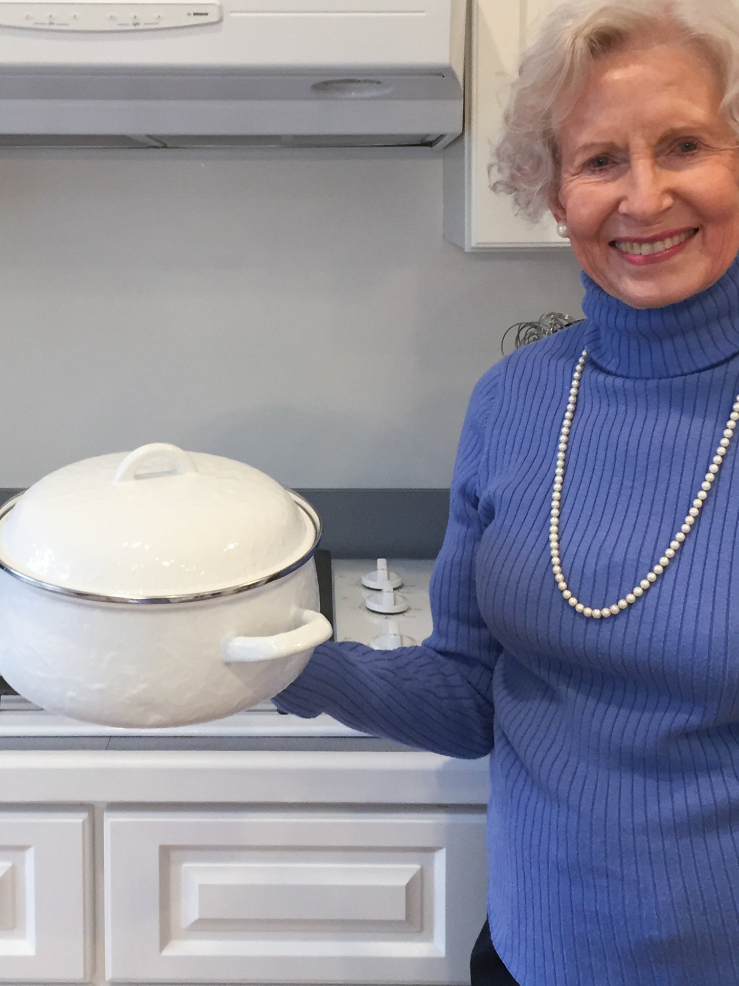 Solid Dutch Oven, White