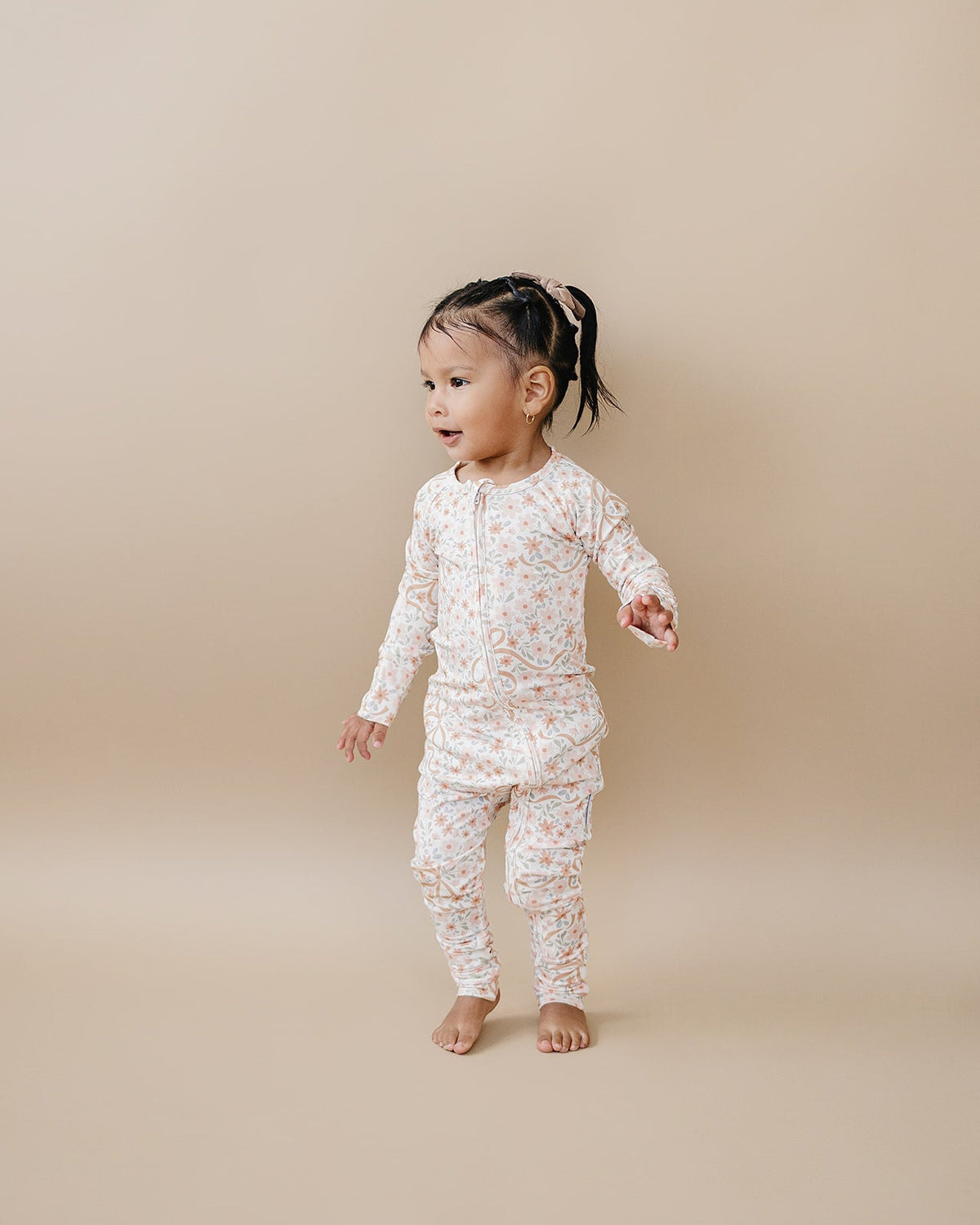Bamboo Zip Romper | Cozy Daisy