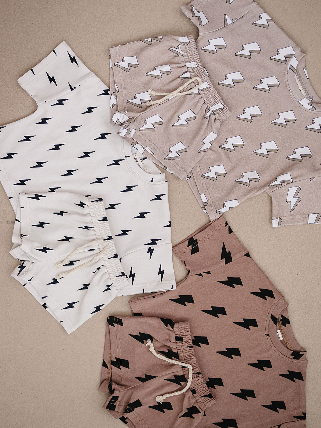 Shorts Set | Mocha Bolts