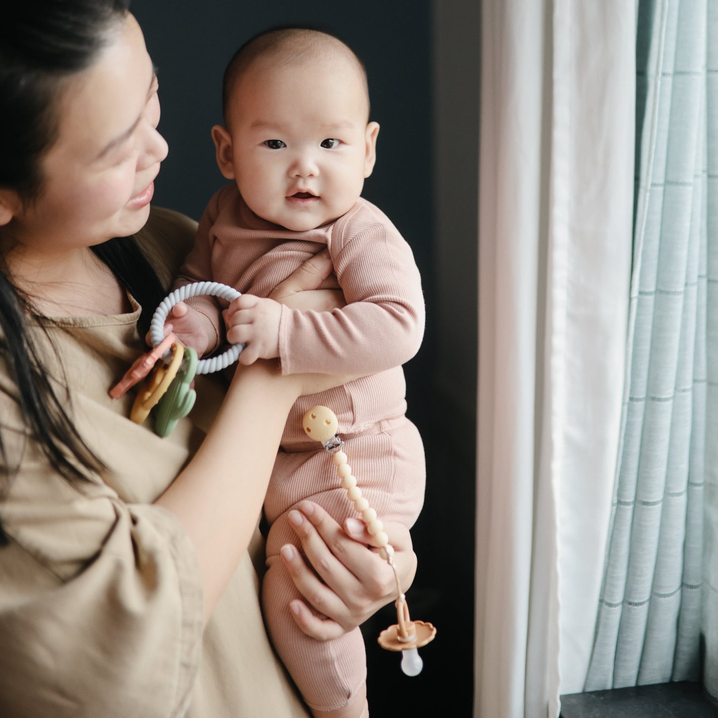 Silicone Pacifier Clip | Hera