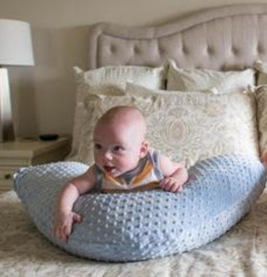Award-Winning Nursing Pillow - Modern Bugs Design | Ergonomic Breastfeeding Support | Luna Lullaby