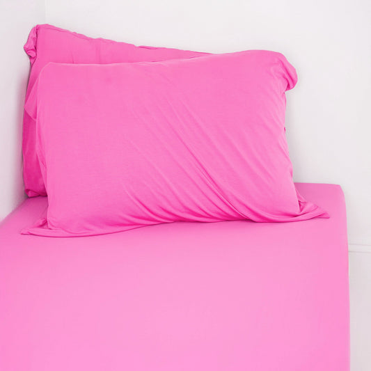 Fuchsia | Twin Sheet & Two Pillowcase Set