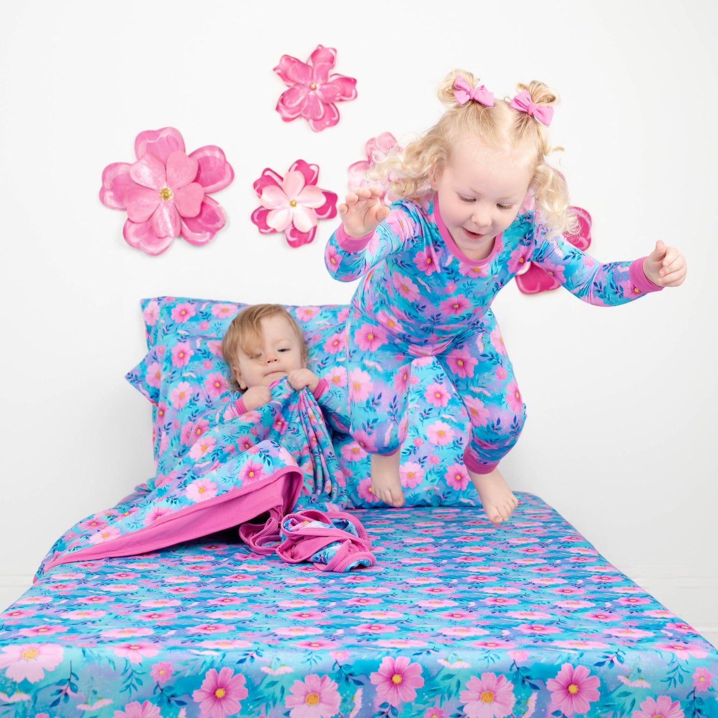 Dreamy Cosmos | Bamboo Twin Fitted Sheet & 2 Pillowcases