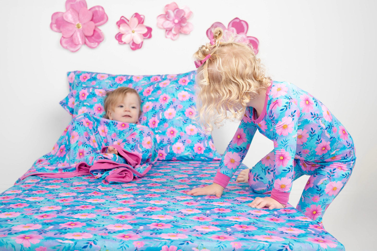 Dreamy Cosmos | Bamboo Twin Fitted Sheet & 2 Pillowcases