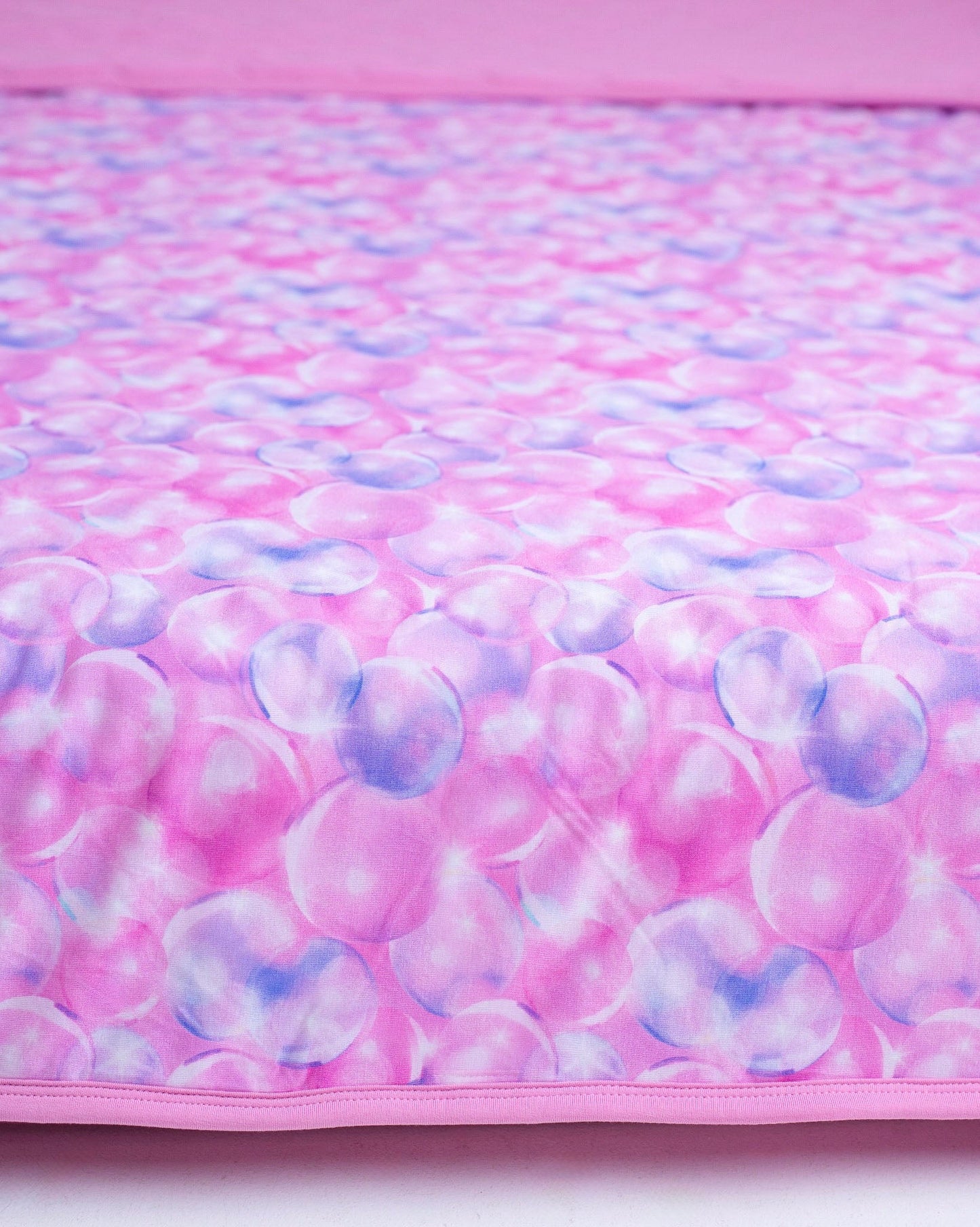 Wicked Cute | Bubbles | Bamboo Double Layer Adult Blanket