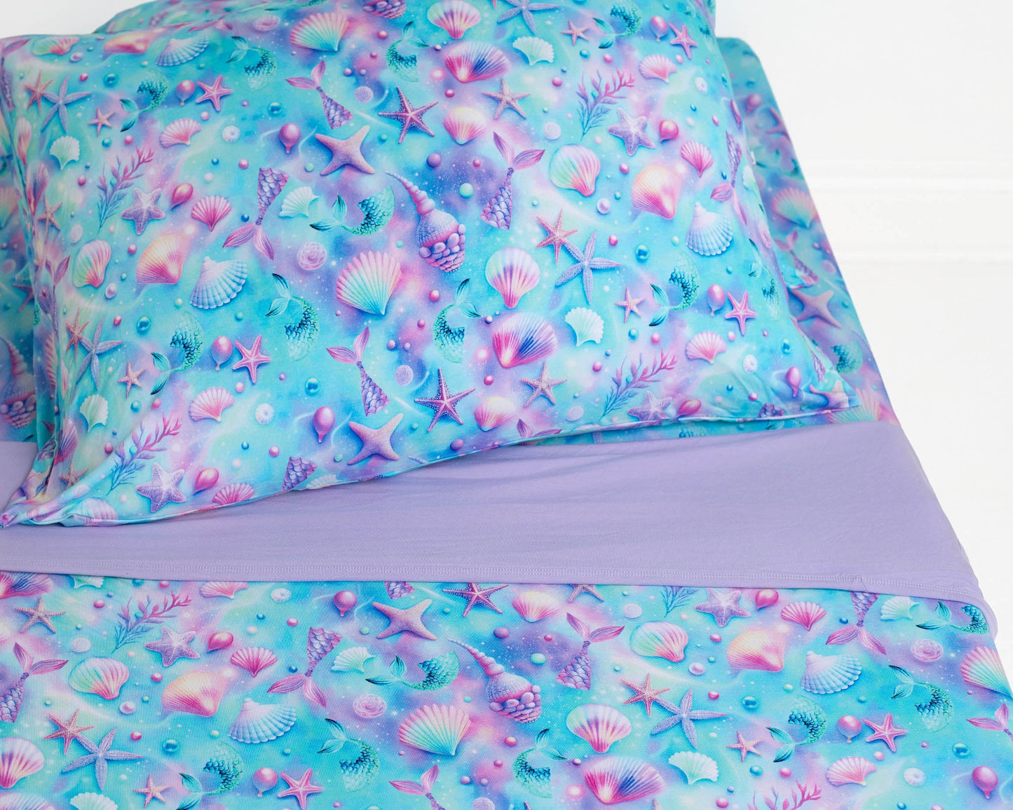 Magical Mermaid Shells | Double Layer Bamboo Adult Blanket