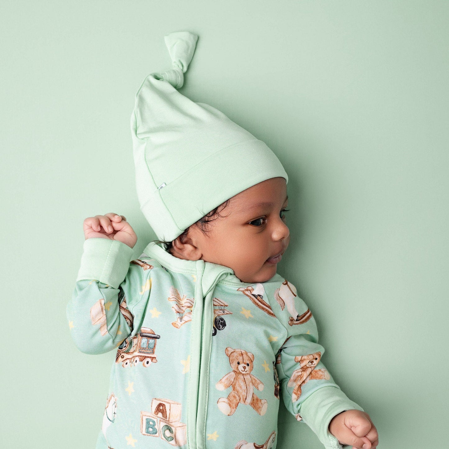 Jade | Bamboo Newborn Baby Knotted Hat