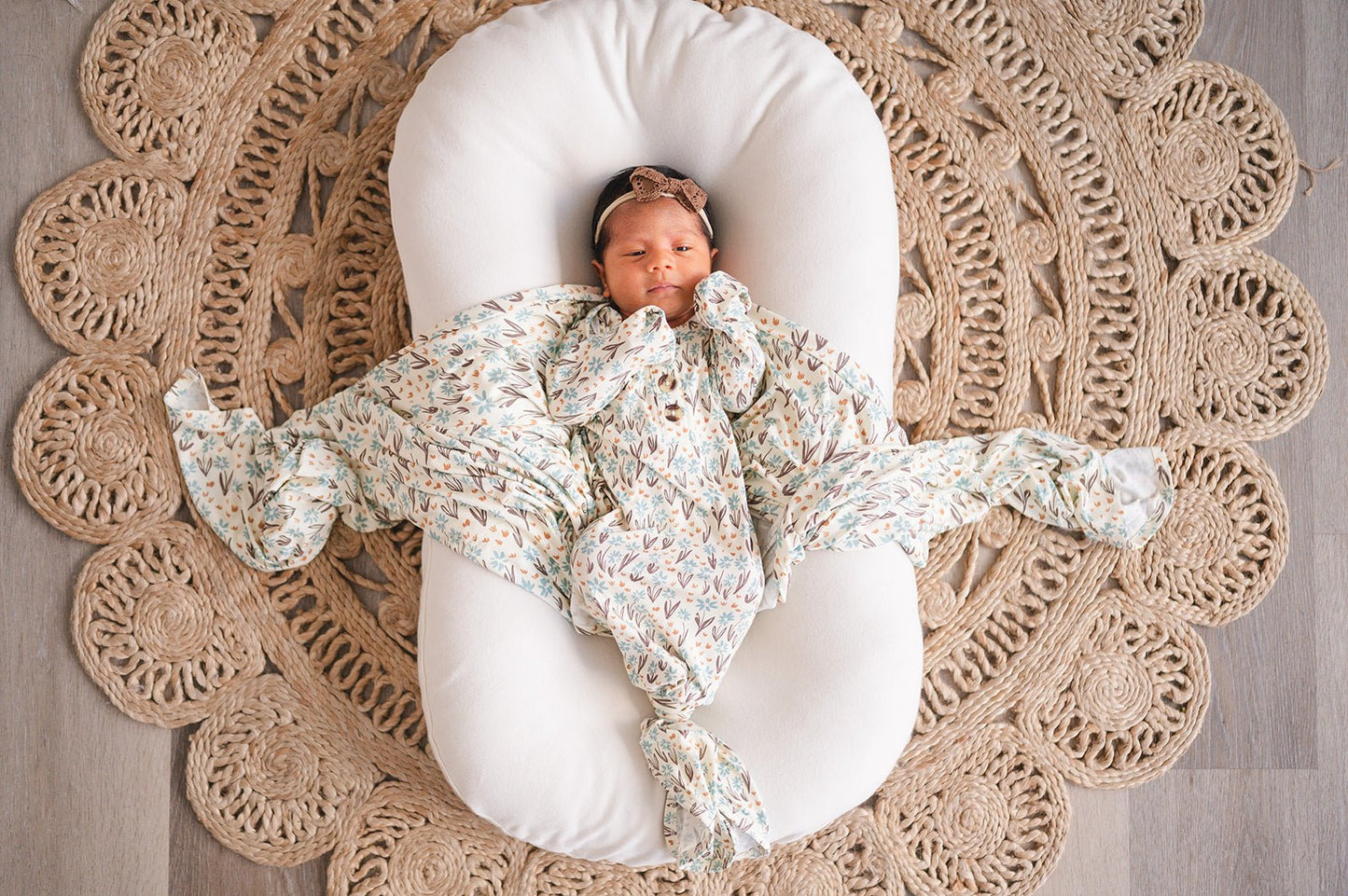 La La Floral Bamboo Baby Swaddle Blanket – Stretch Newborn Swaddle