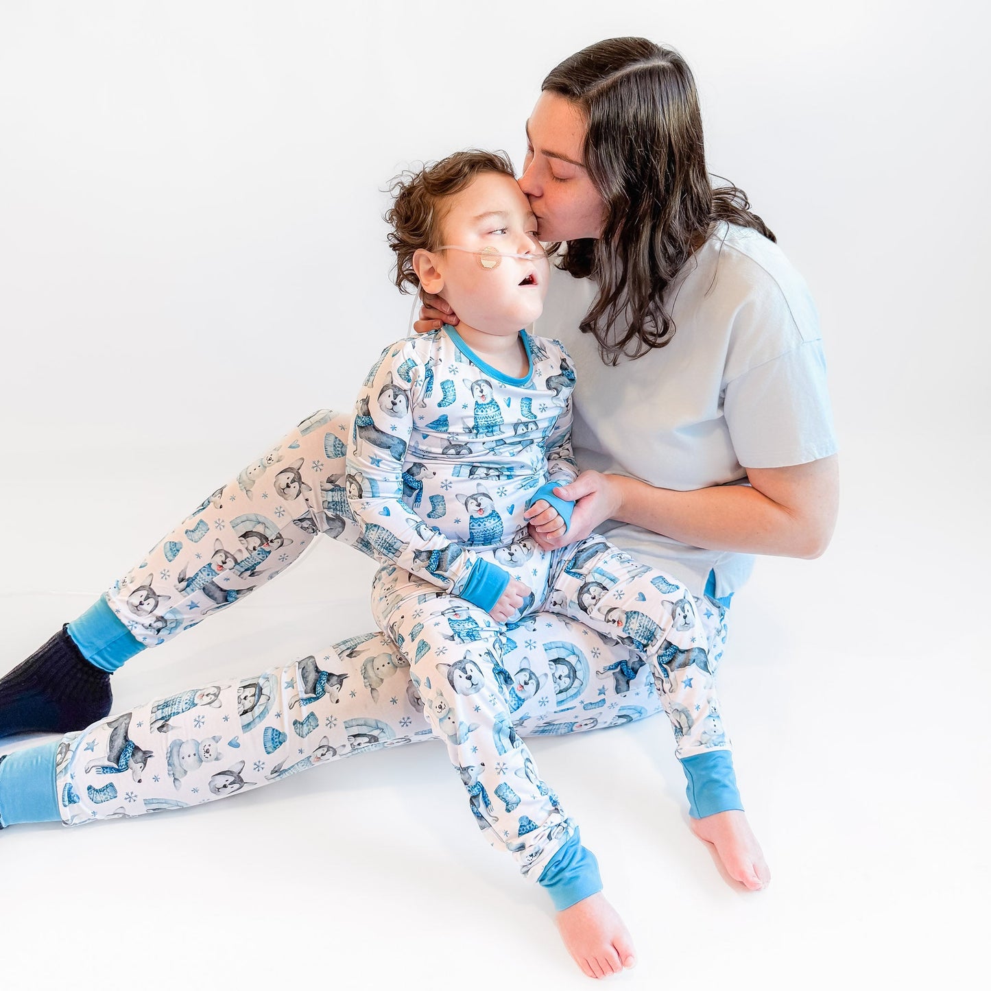 Arctic Huskies | Women's Bamboo Joggers