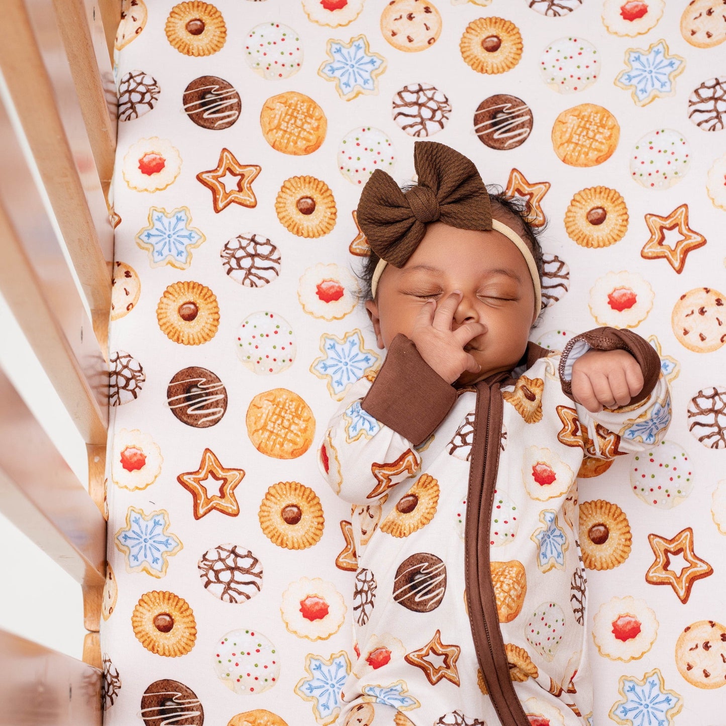Christmas | Chocolate | Small Nylon Bow Headband