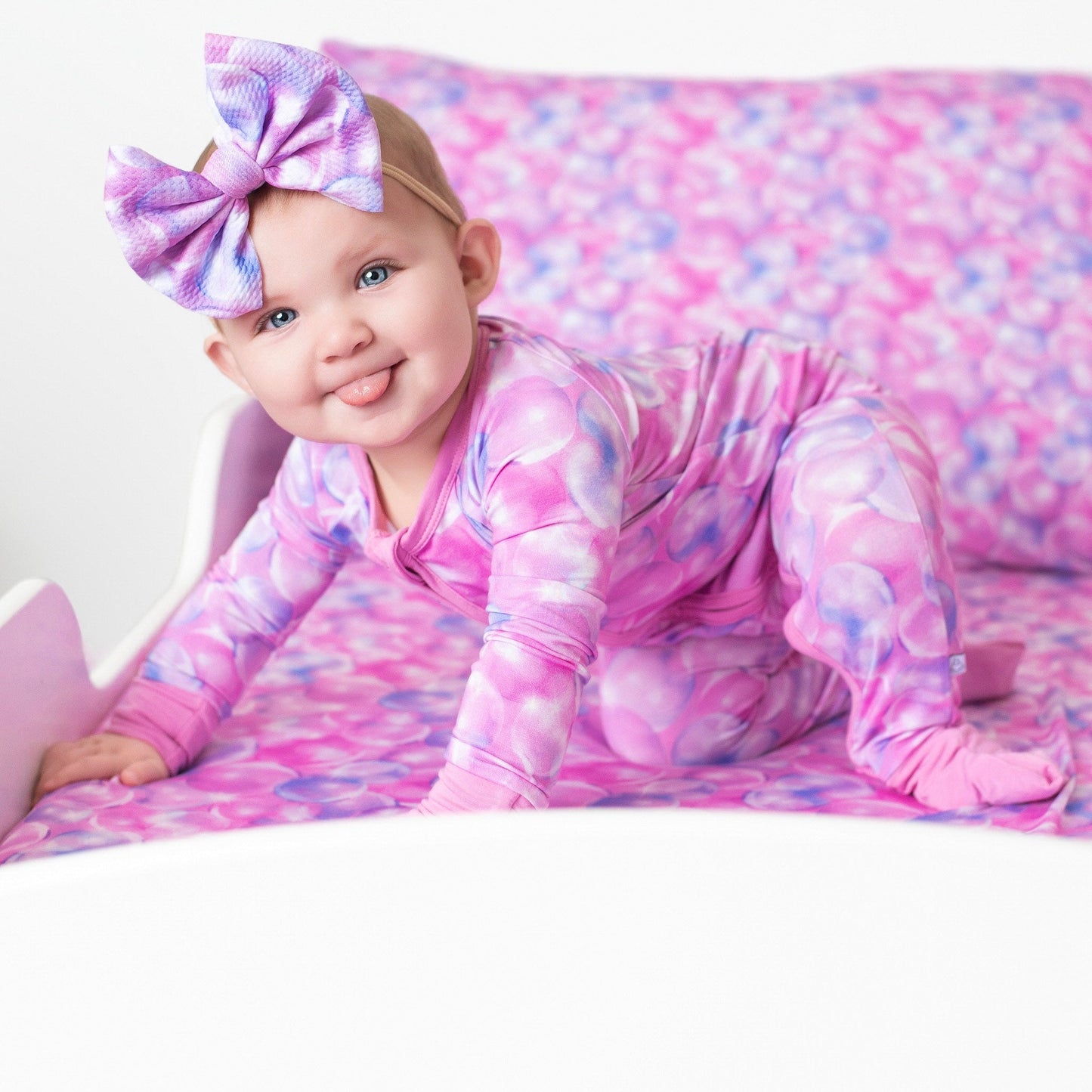 Wicked Cute | Bubbles | Bamboo Crib Sheet
