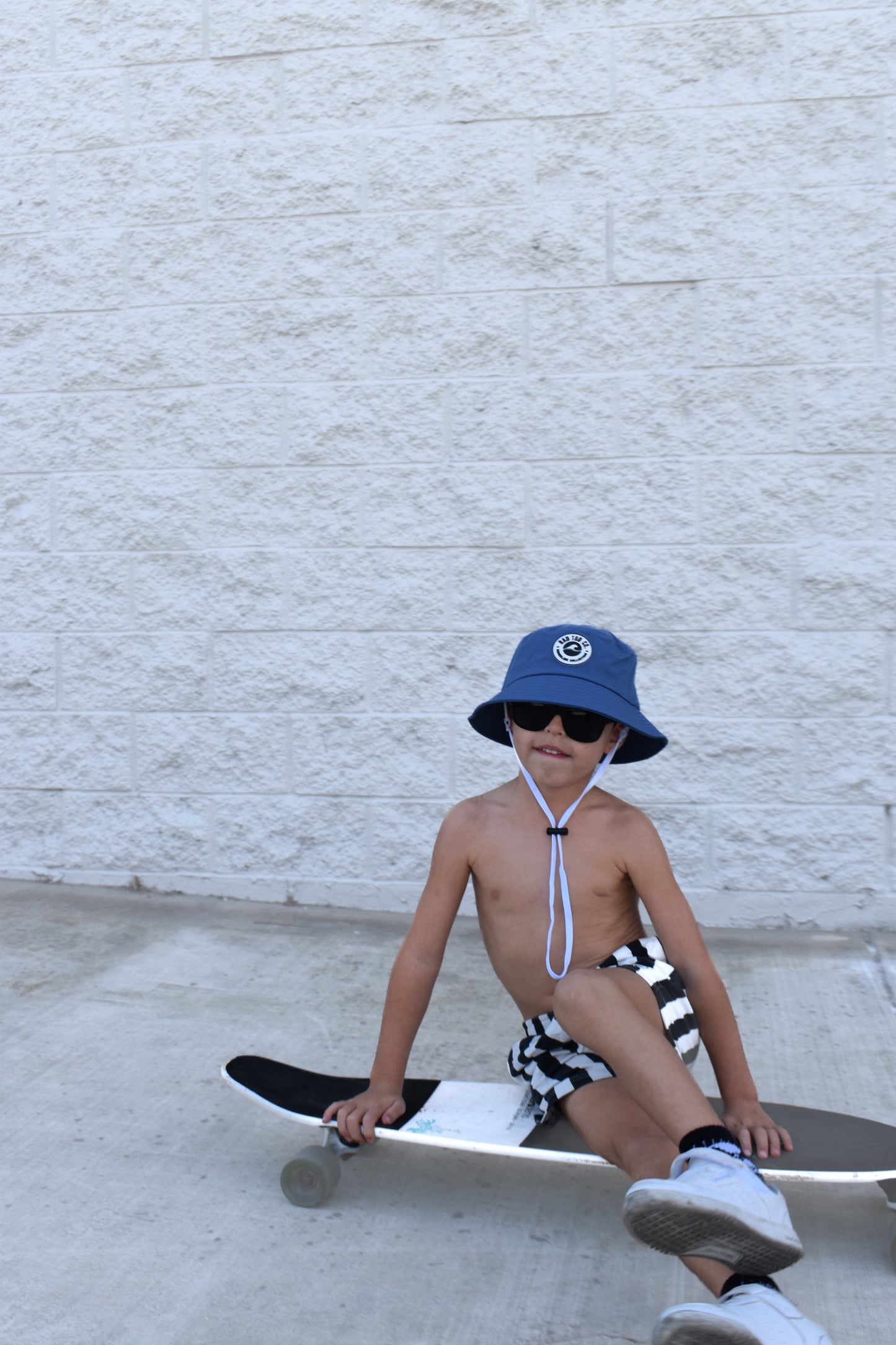 BLUE BREAKER WATERPROOF BUCKET HAT