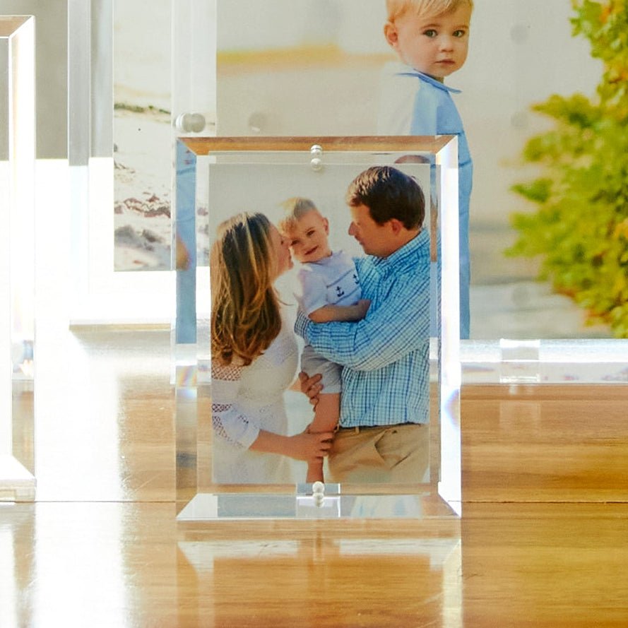 Clear Acrylic 2.5" x 3.5" Beveled Frame