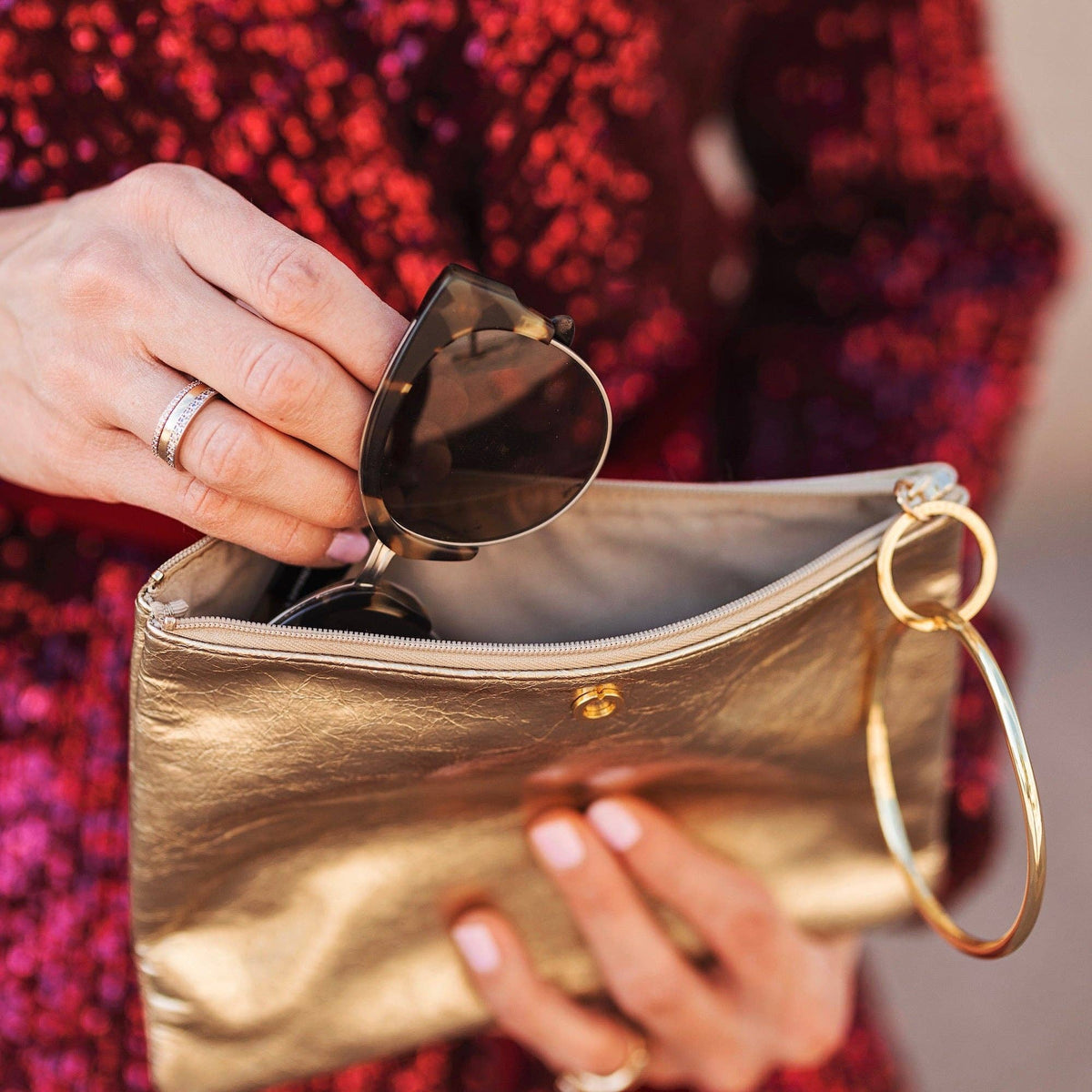 Big O® Bracelet Pouch – Gold Rush Patent