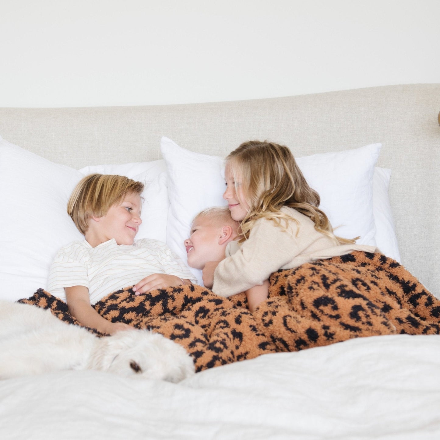 DOUBLE-LAYER BAMBONI® THROW BLANKETS