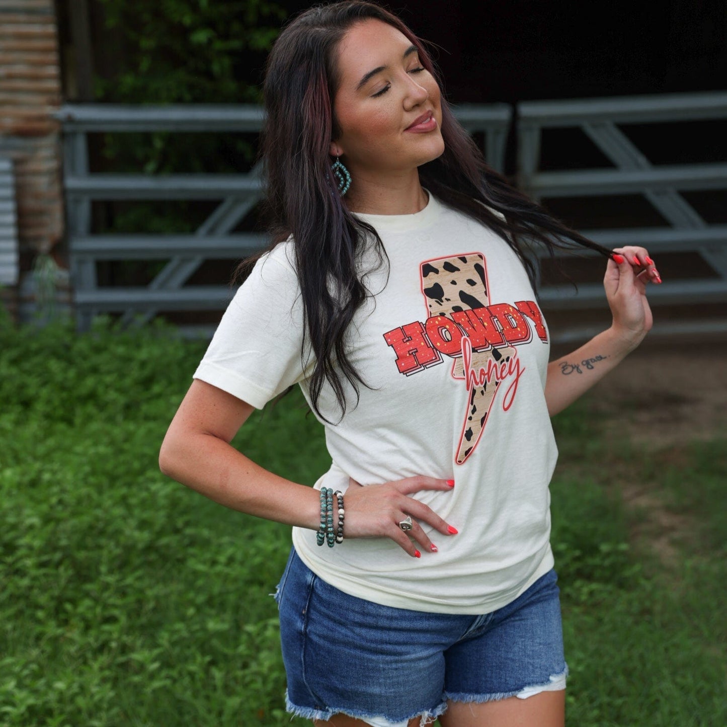 Howdy Honey Lightning Bolt Soft Graphic Tee
