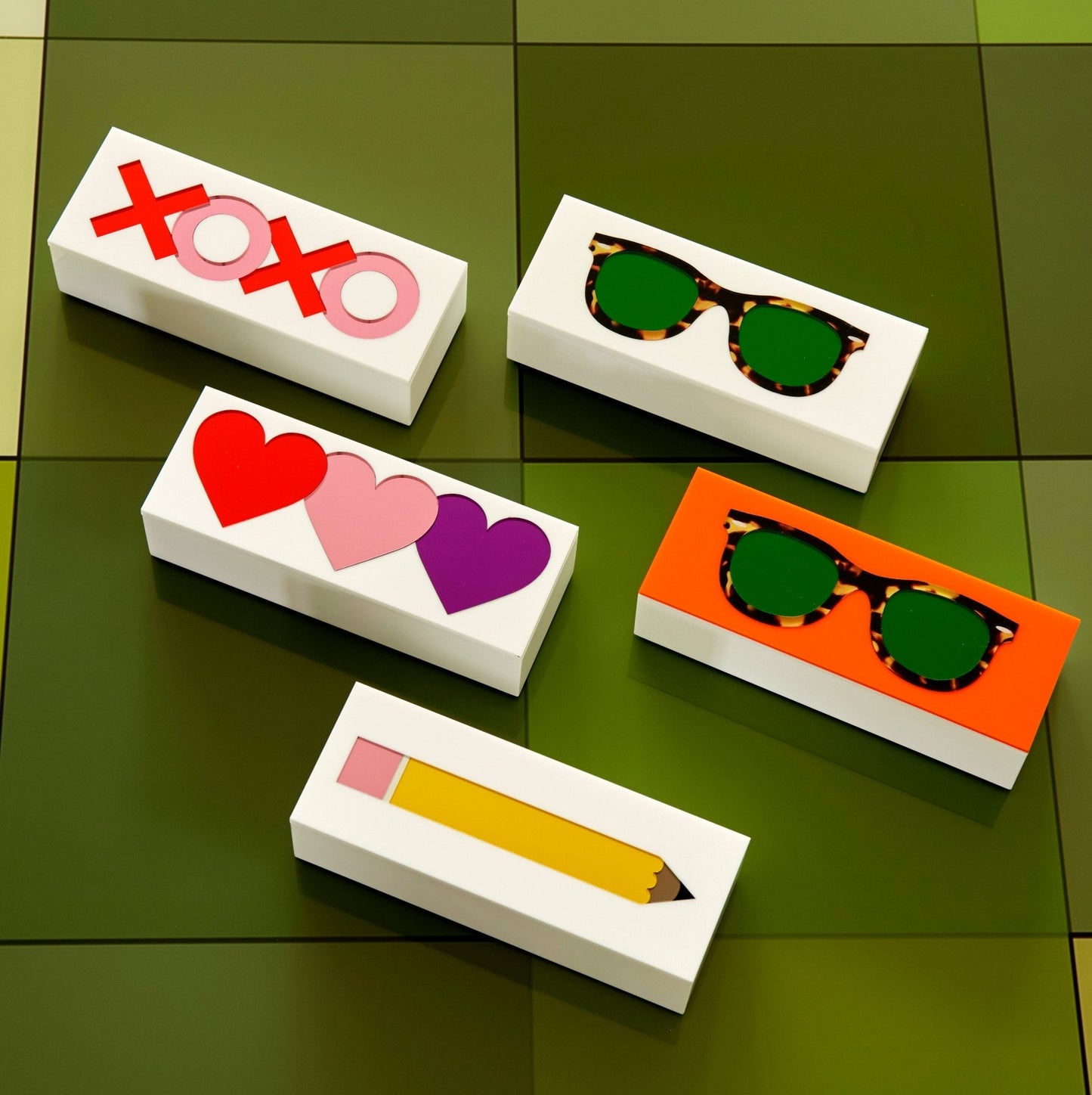 Hearts Acrylic Trinket Box