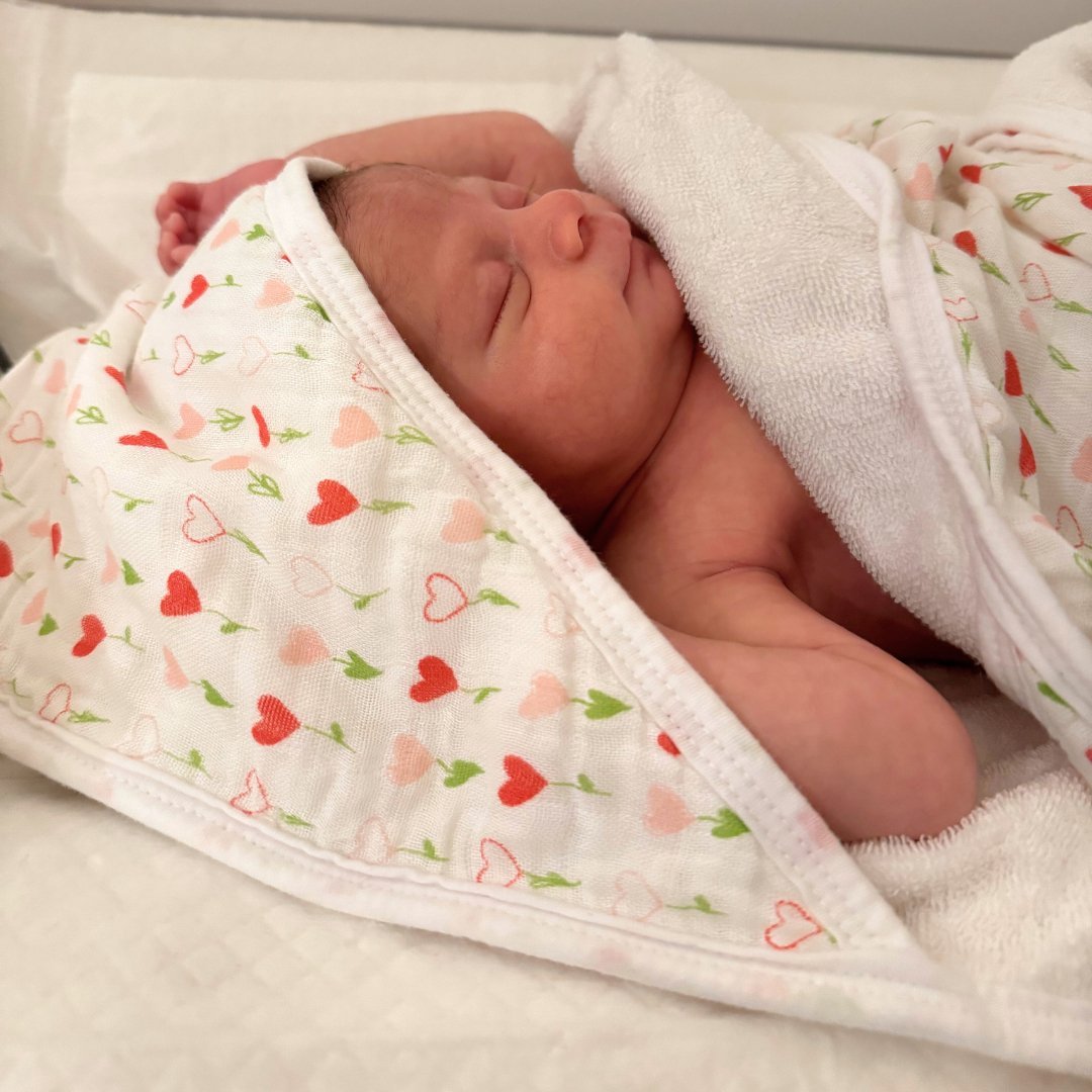 Hooded Towel in Baby Ballers