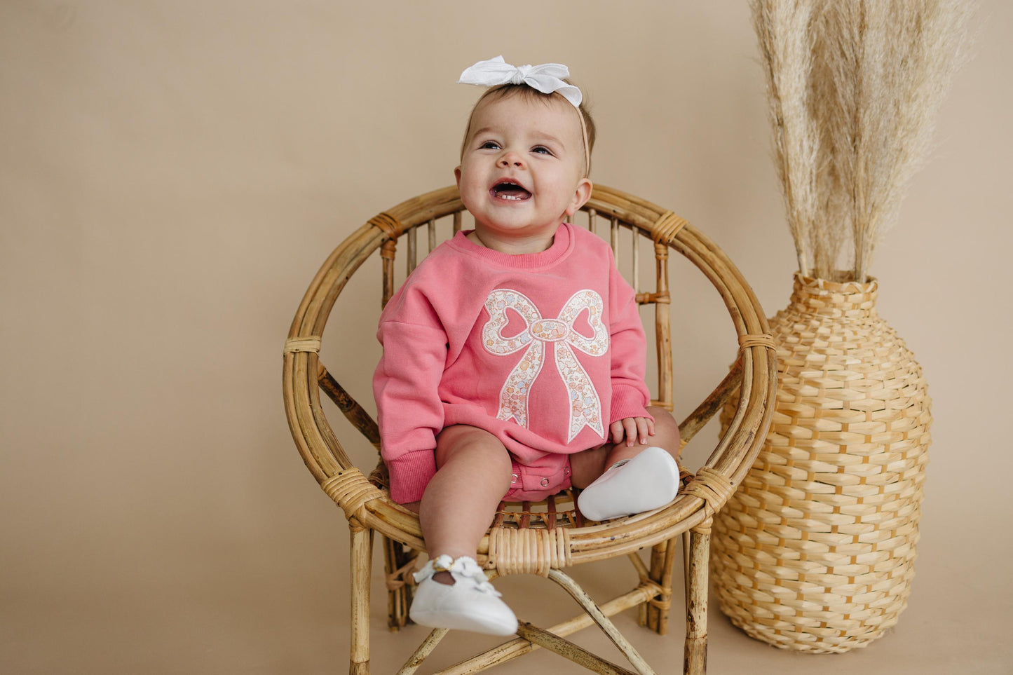Pink Baby Romper: Floral Bow Applique Sweatshirt Outfit