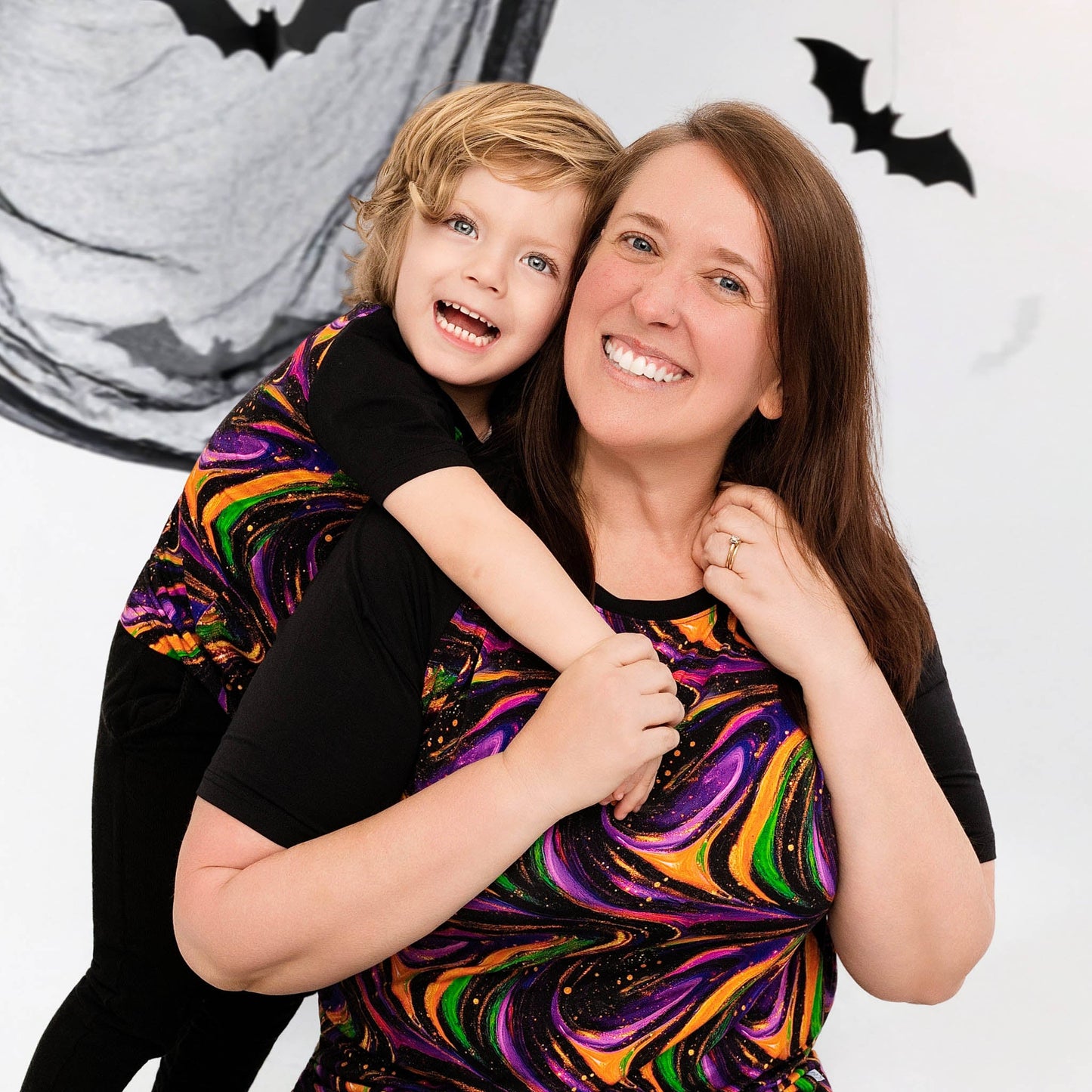 Halloween | Magic Swirls | Bamboo Raglan Tee