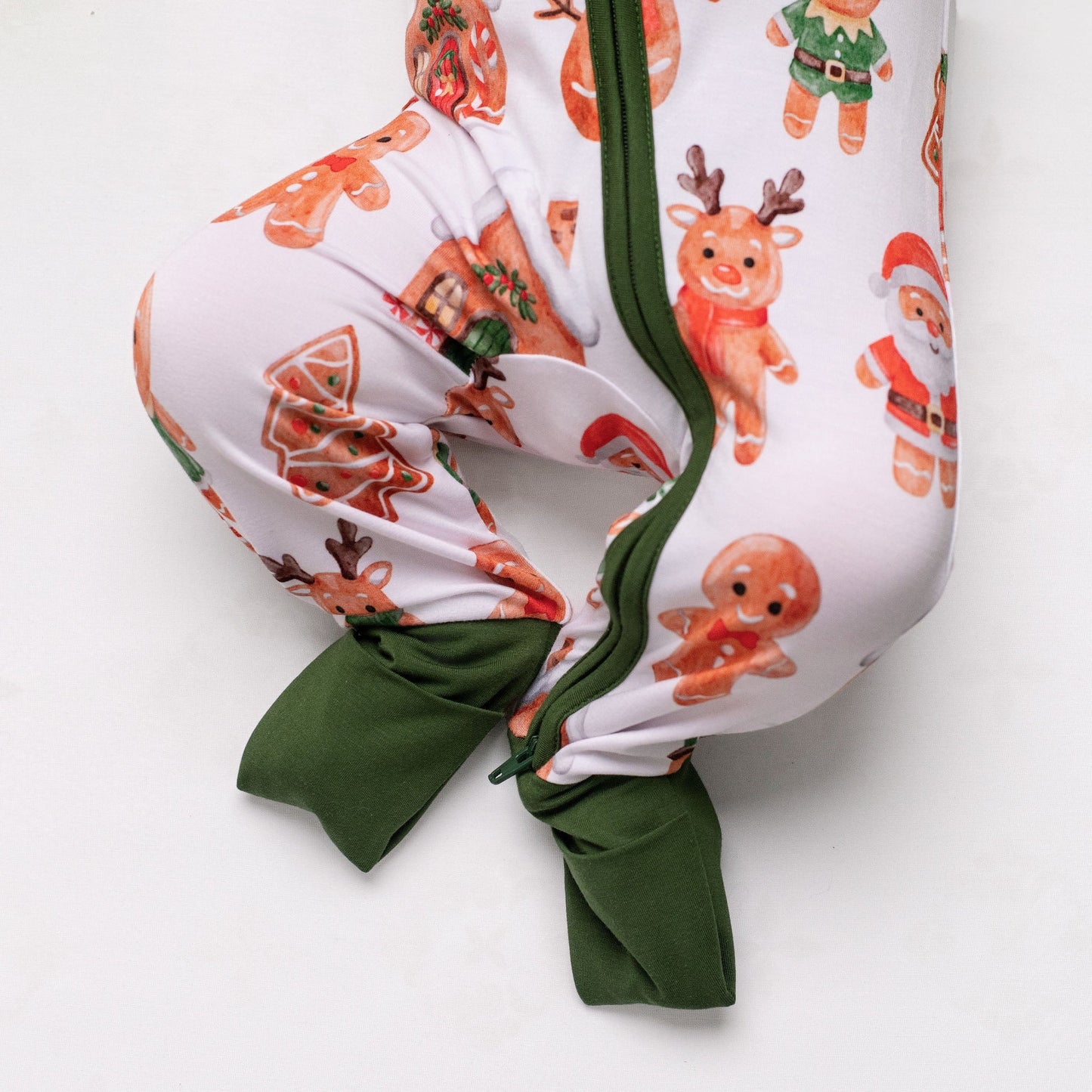 Christmas | Holiday Gingerbread | Bamboo Zipper Pajamas