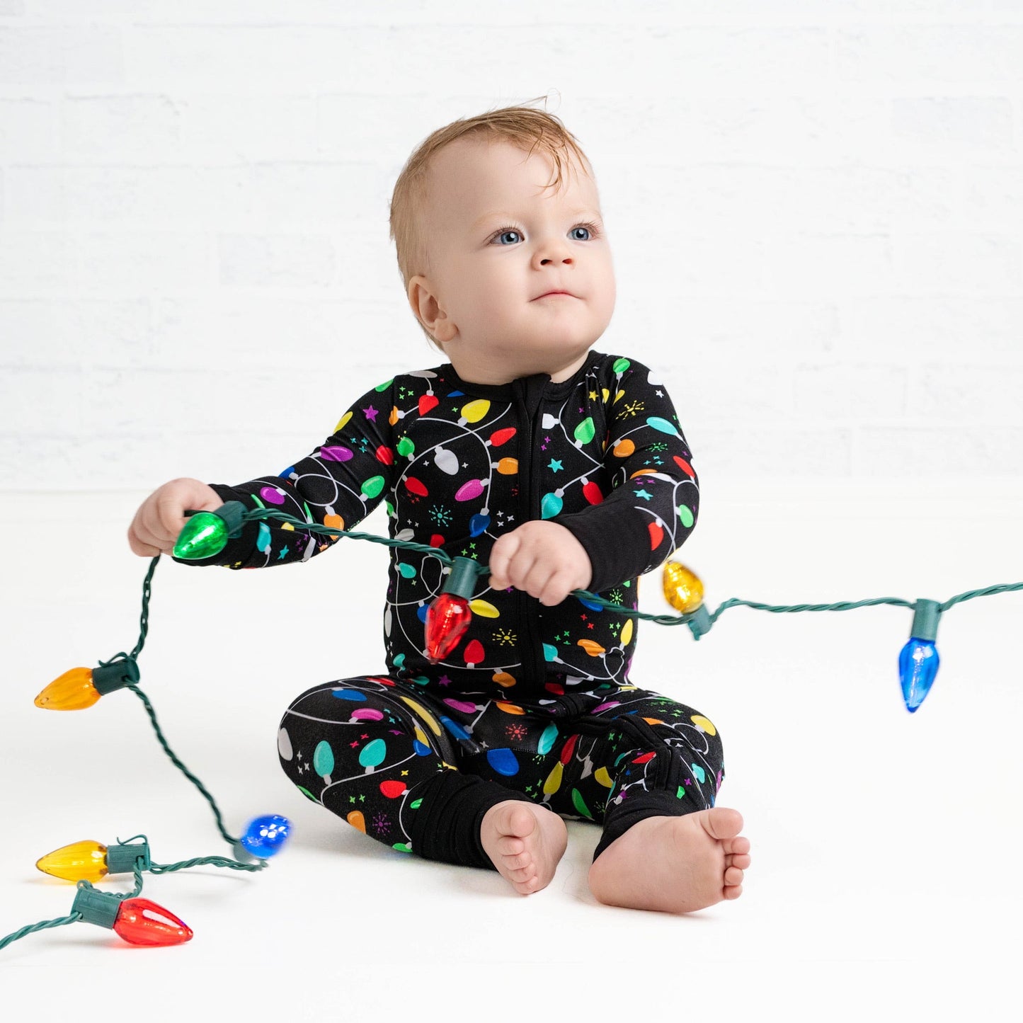 Christmas | Holiday Lights | Bamboo Zipper Pajamas
